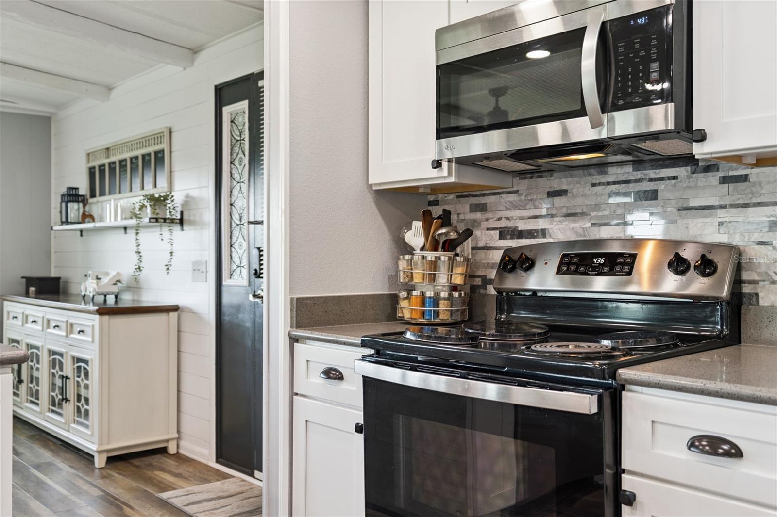 Image 14 of 38 For 3449 Citrus Circle 1637