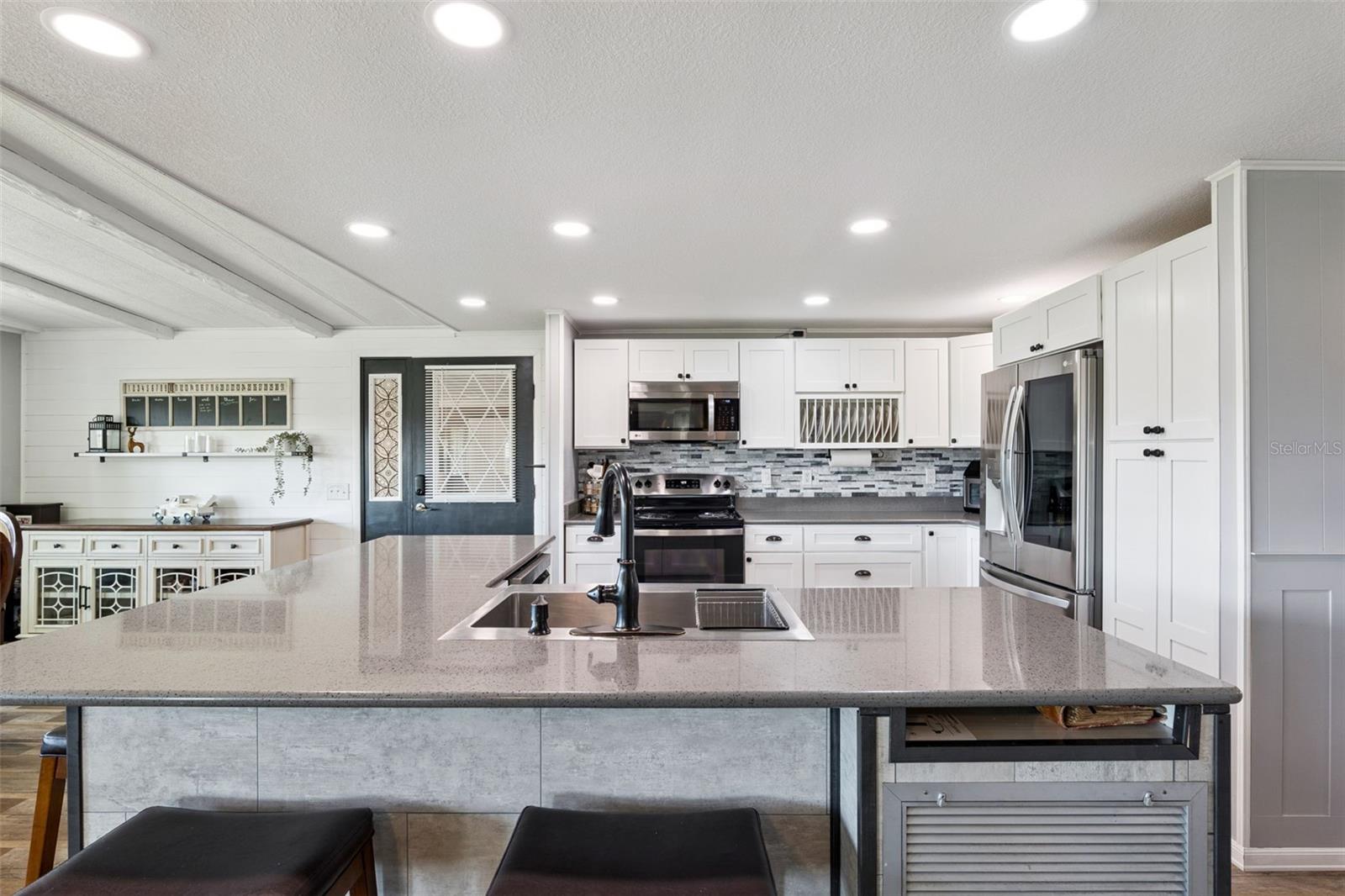 Image 15 of 38 For 3449 Citrus Circle 1637