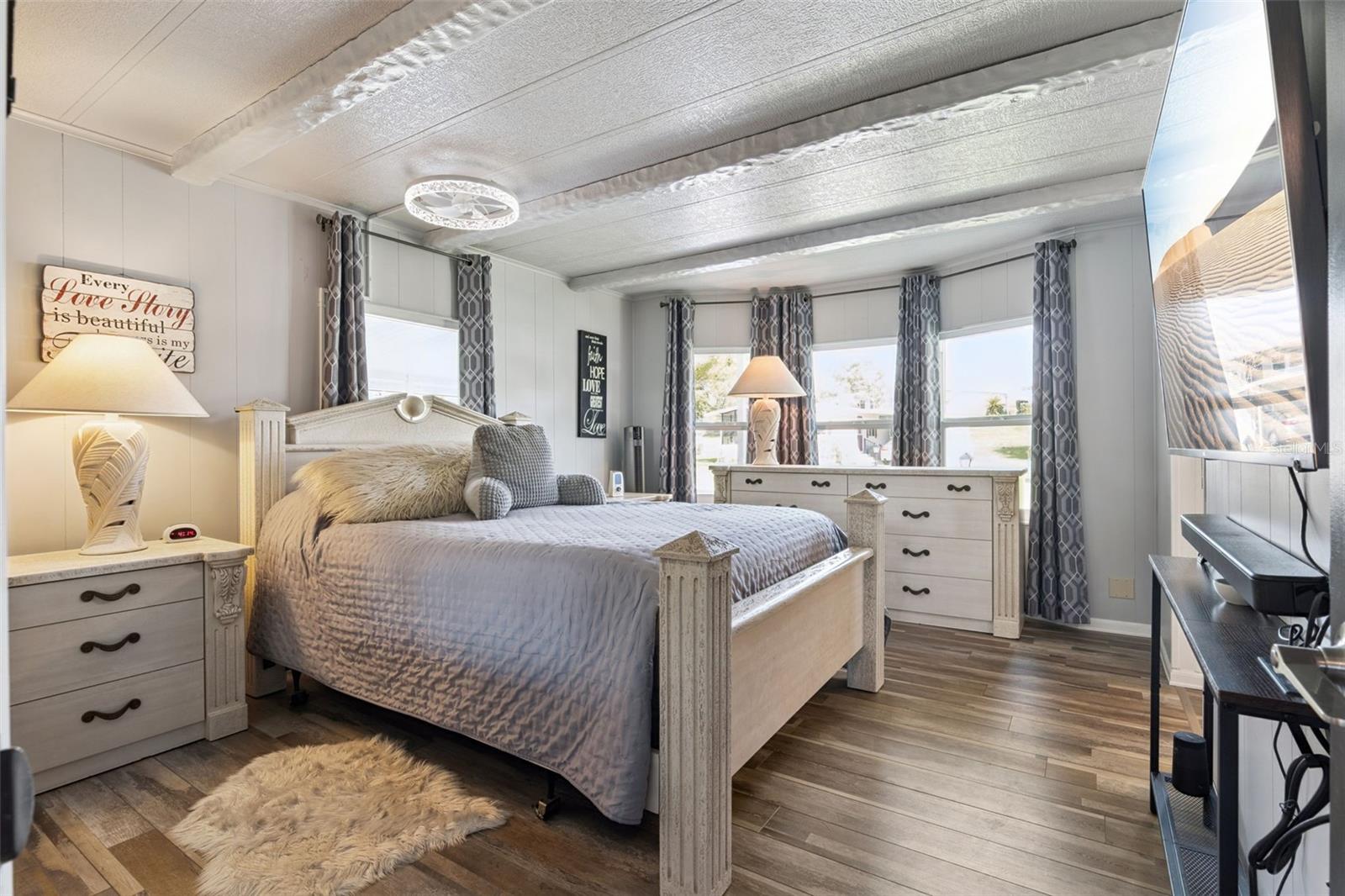 Image 22 of 38 For 3449 Citrus Circle 1637