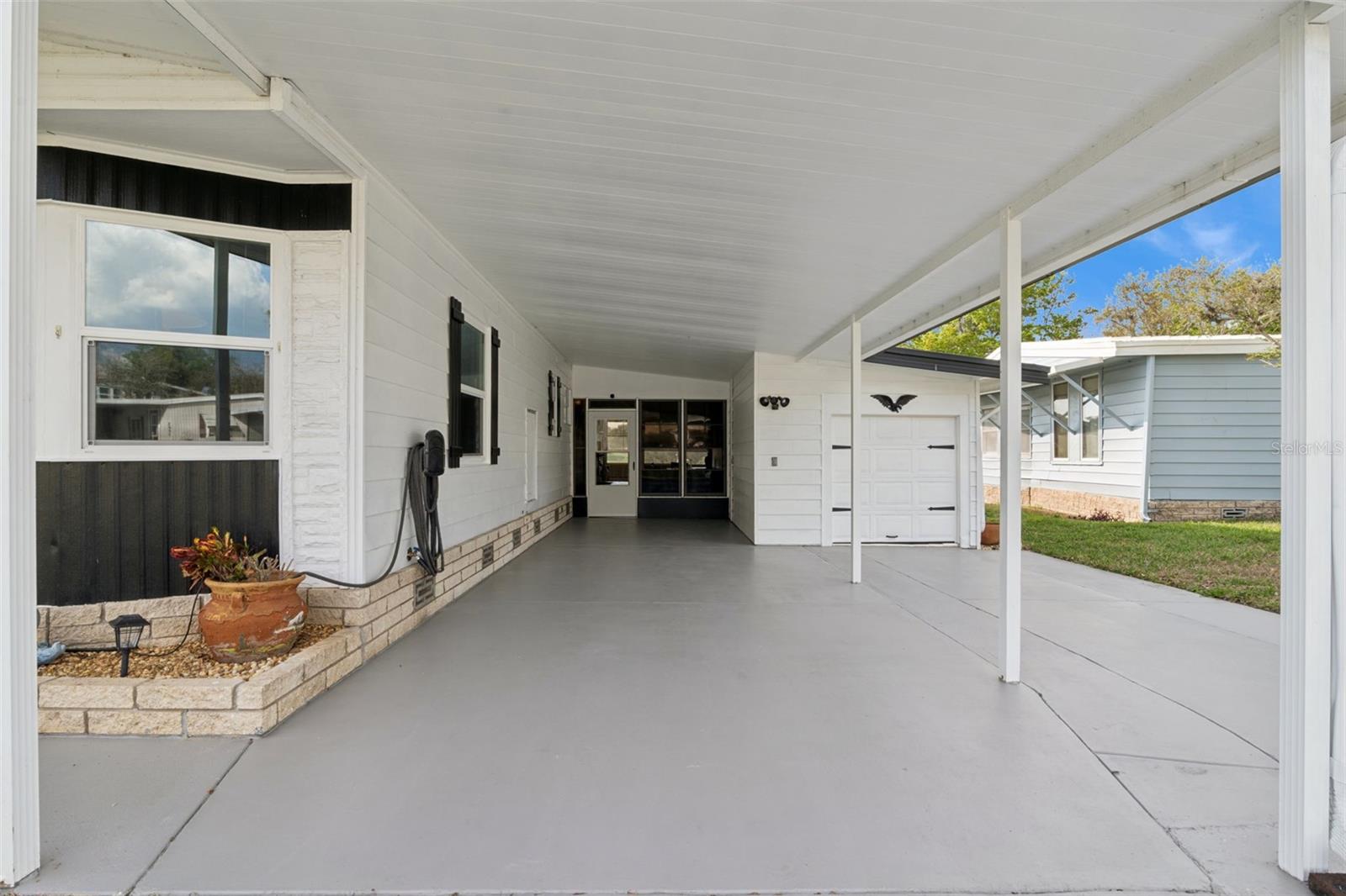 Image 7 of 38 For 3449 Citrus Circle 1637