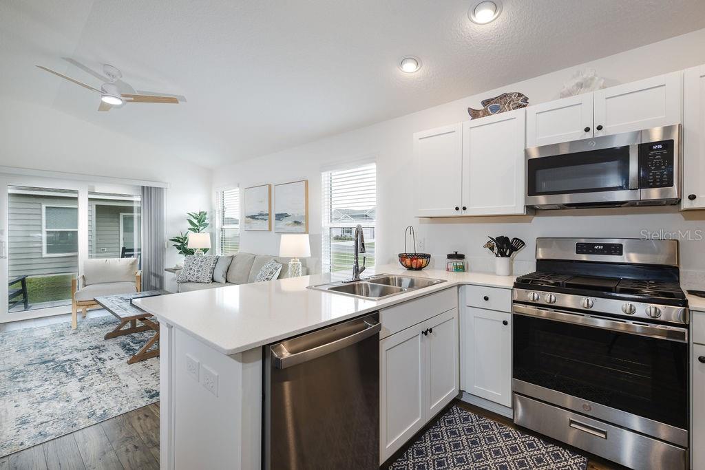 Image 3 of 42 For 1535 Pj Martin Court