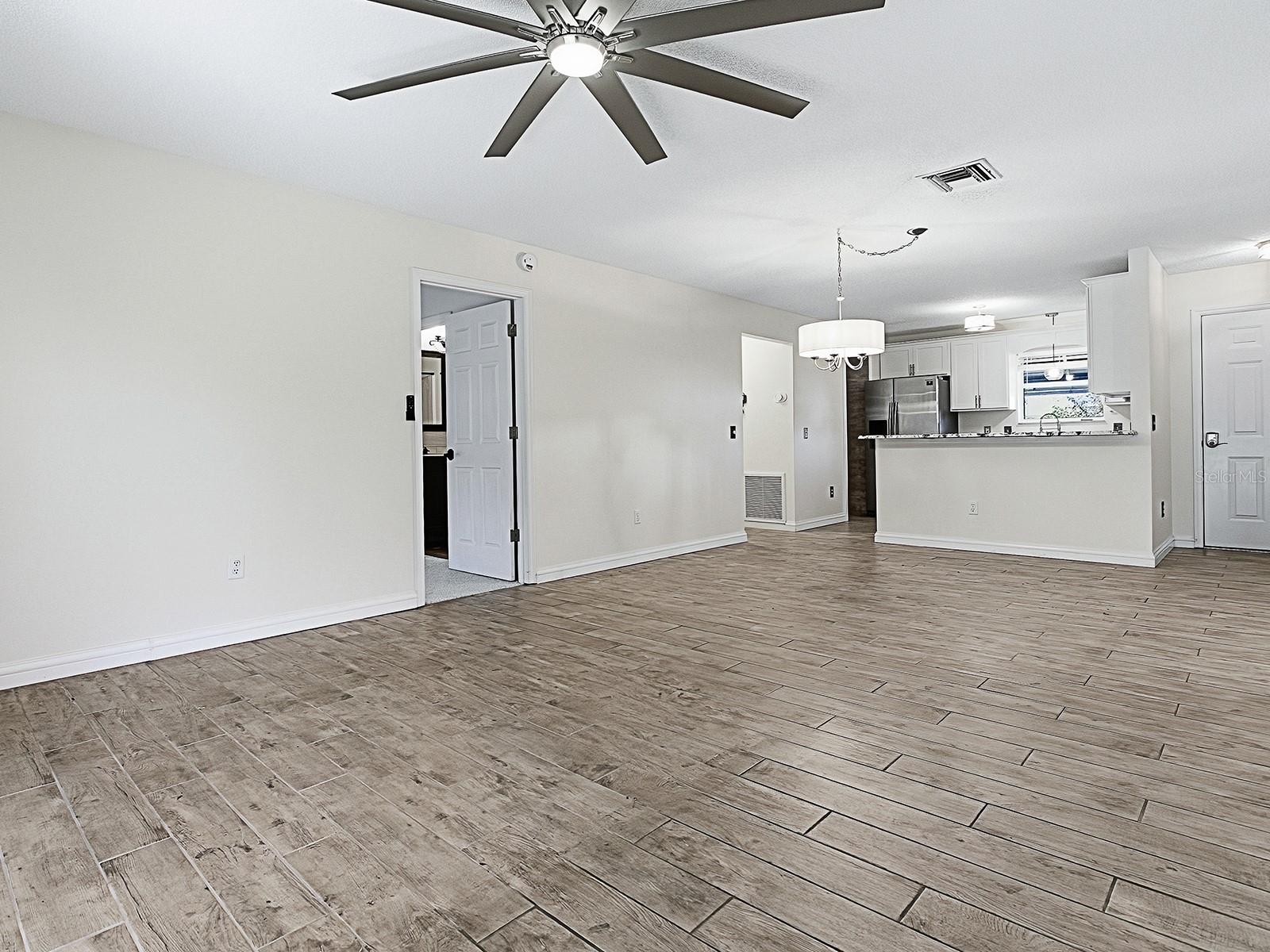 Image 13 of 34 For 1254 Chaparral Drive