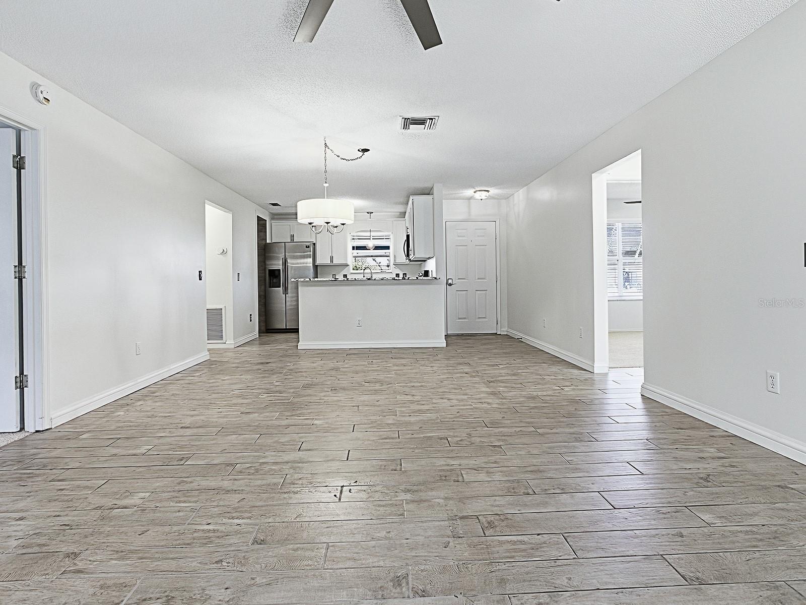 Image 15 of 34 For 1254 Chaparral Drive