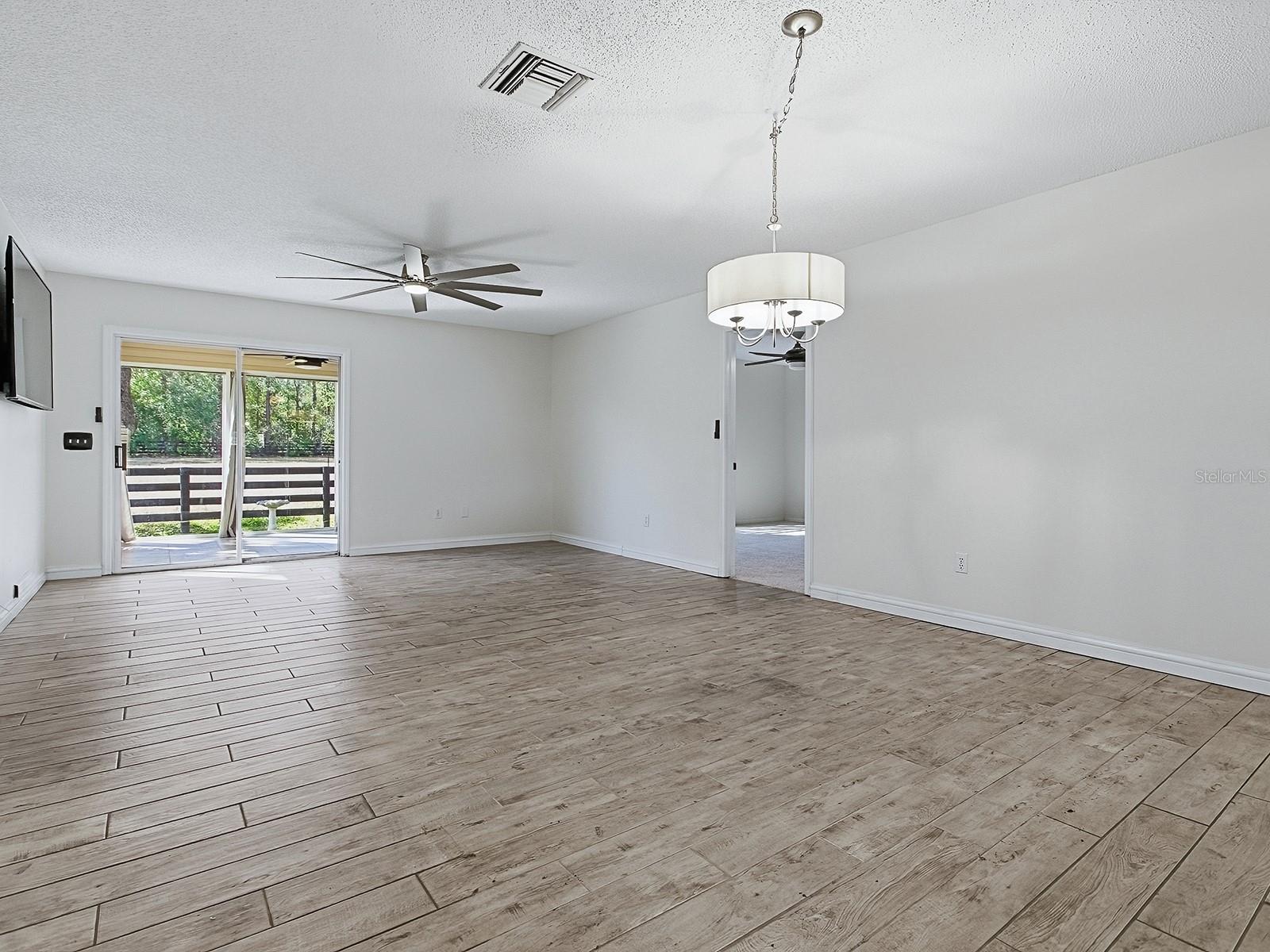 Image 7 of 34 For 1254 Chaparral Drive