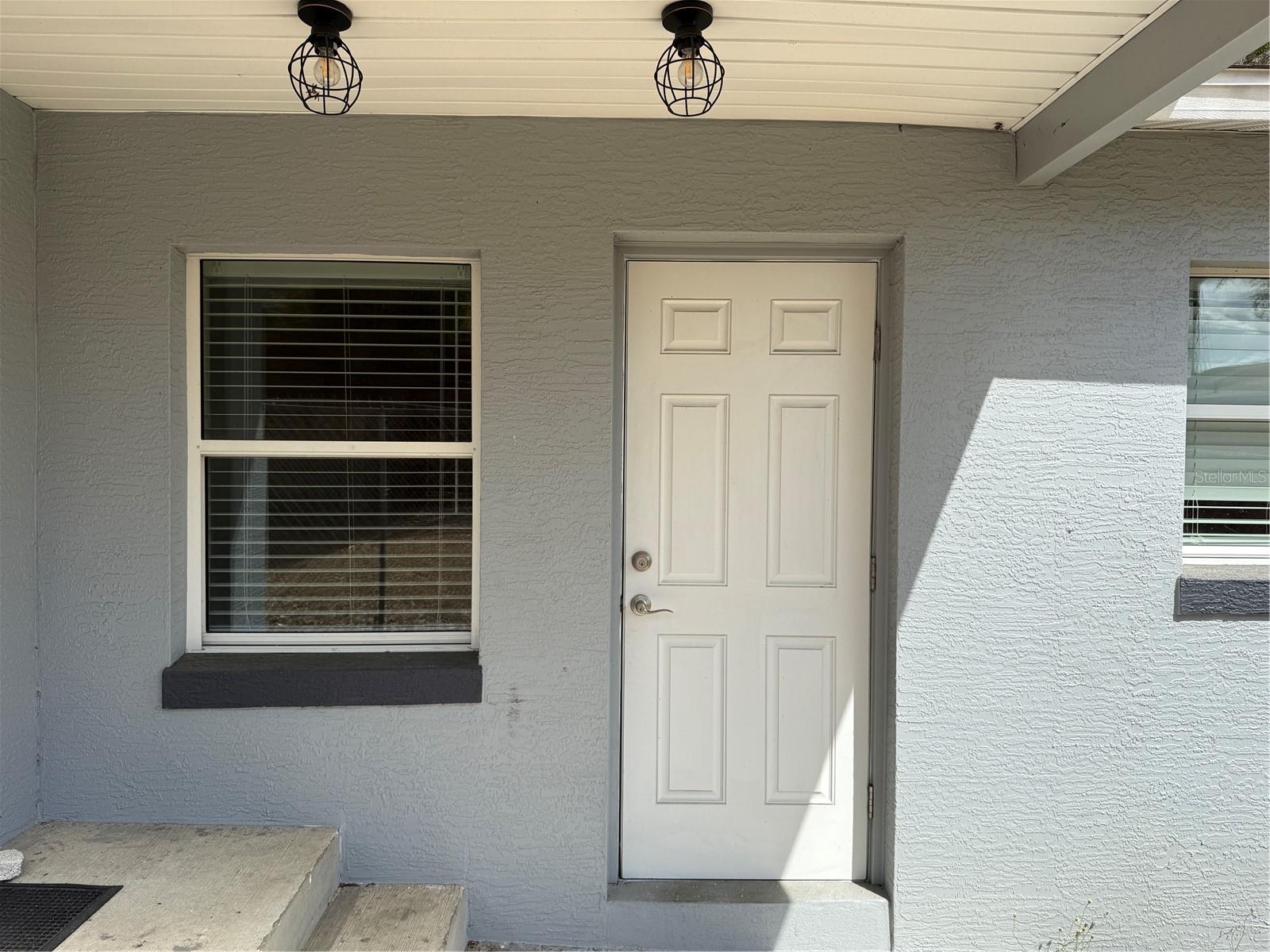 Image 19 of 19 For 824 Lone Oak Drive B