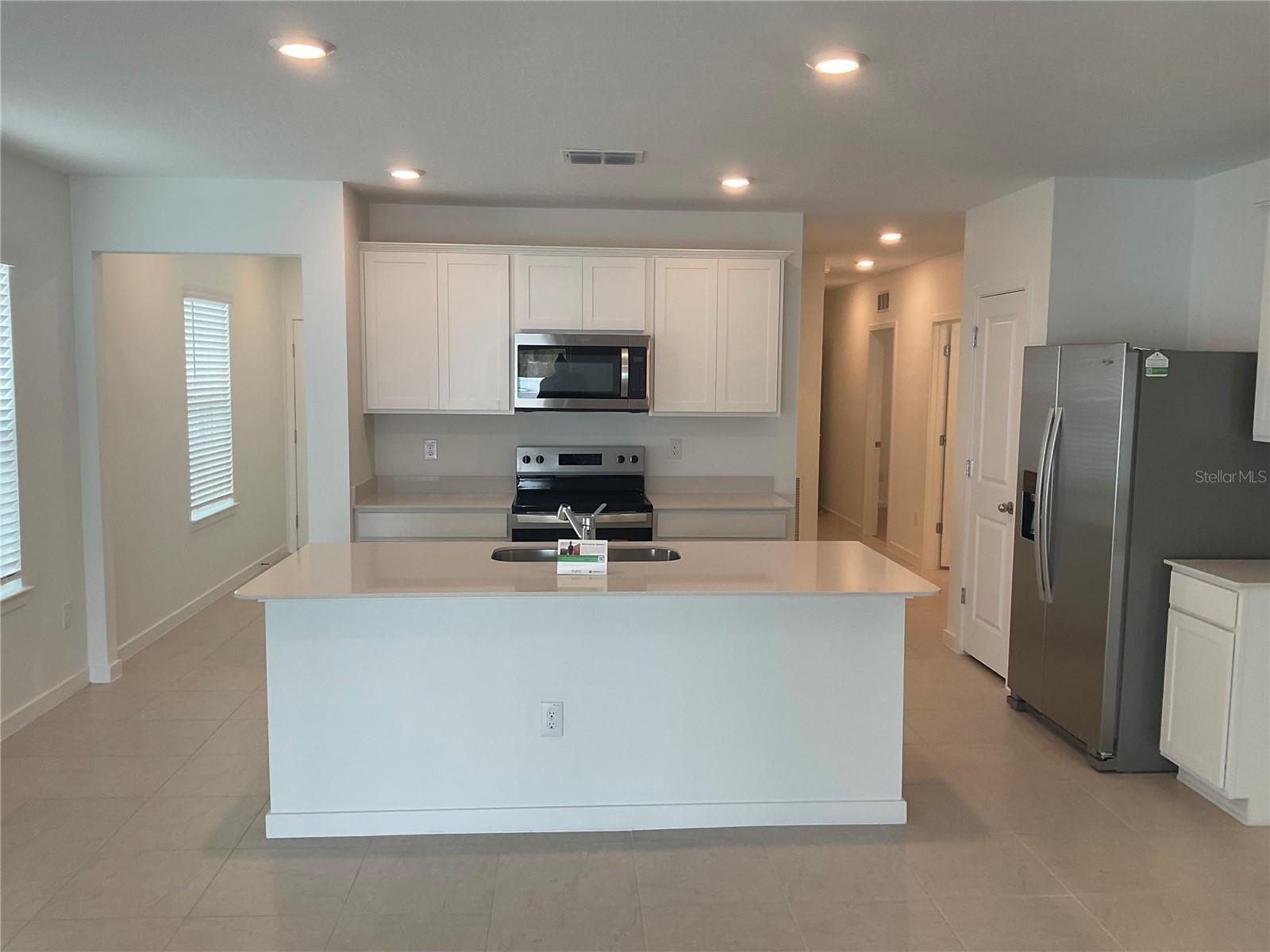 Image 3 of 4 For 3606 Hornbeam Road