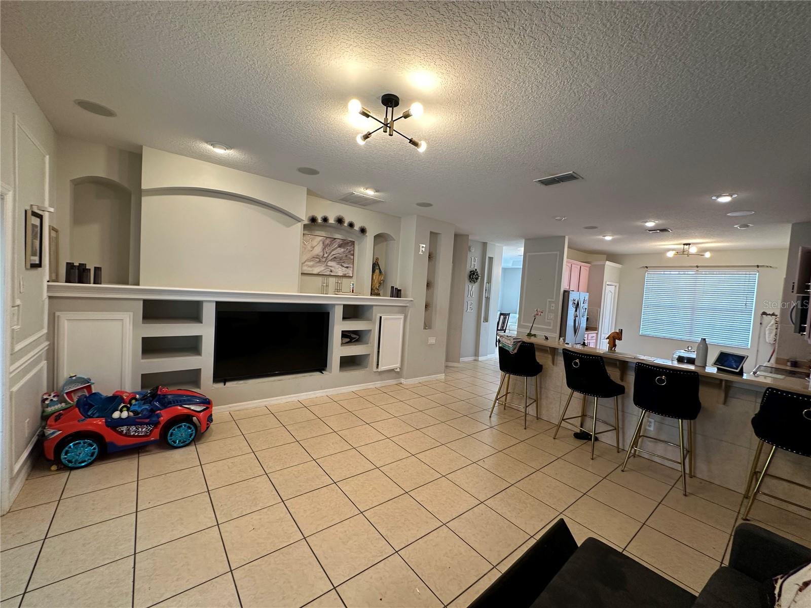 Image 7 of 12 For 2721 Athens Drive