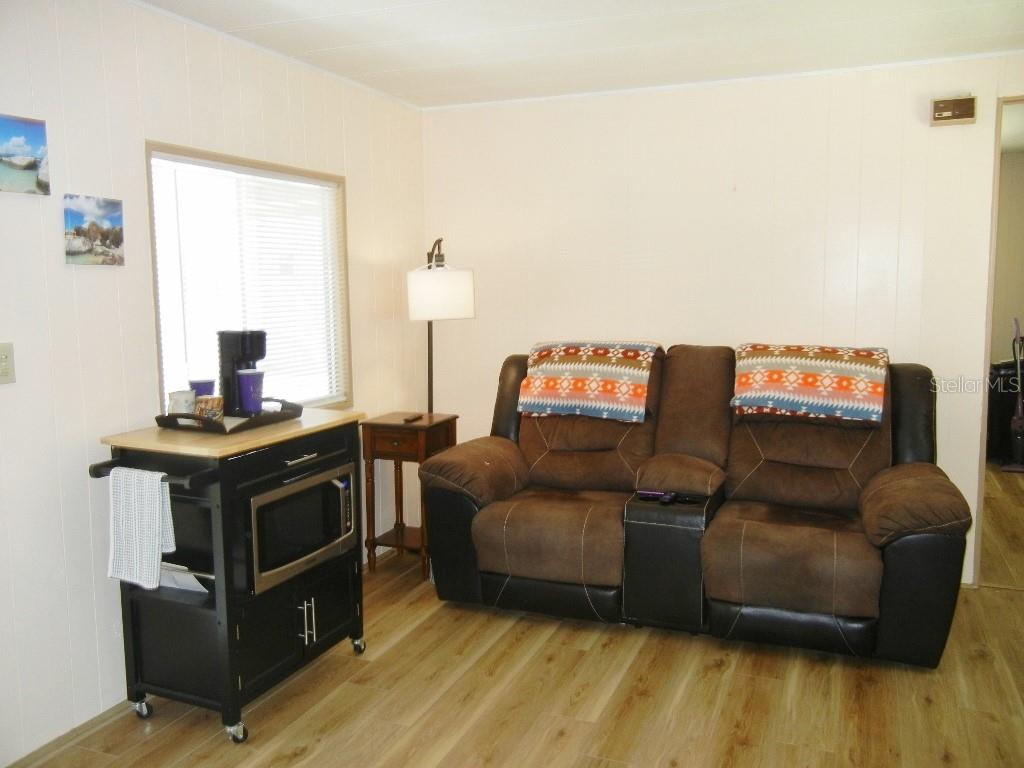 Image 11 of 36 For 212 Rue De Pont