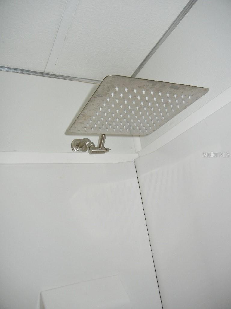 Image 22 of 36 For 212 Rue De Pont