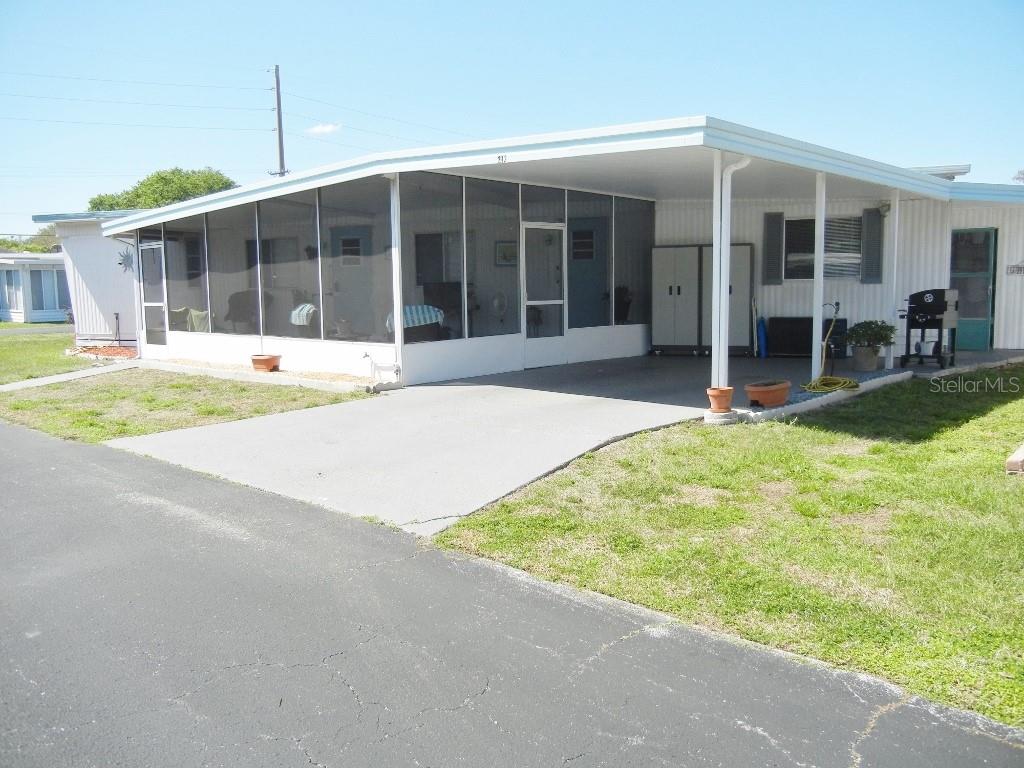 Image 3 of 36 For 212 Rue De Pont