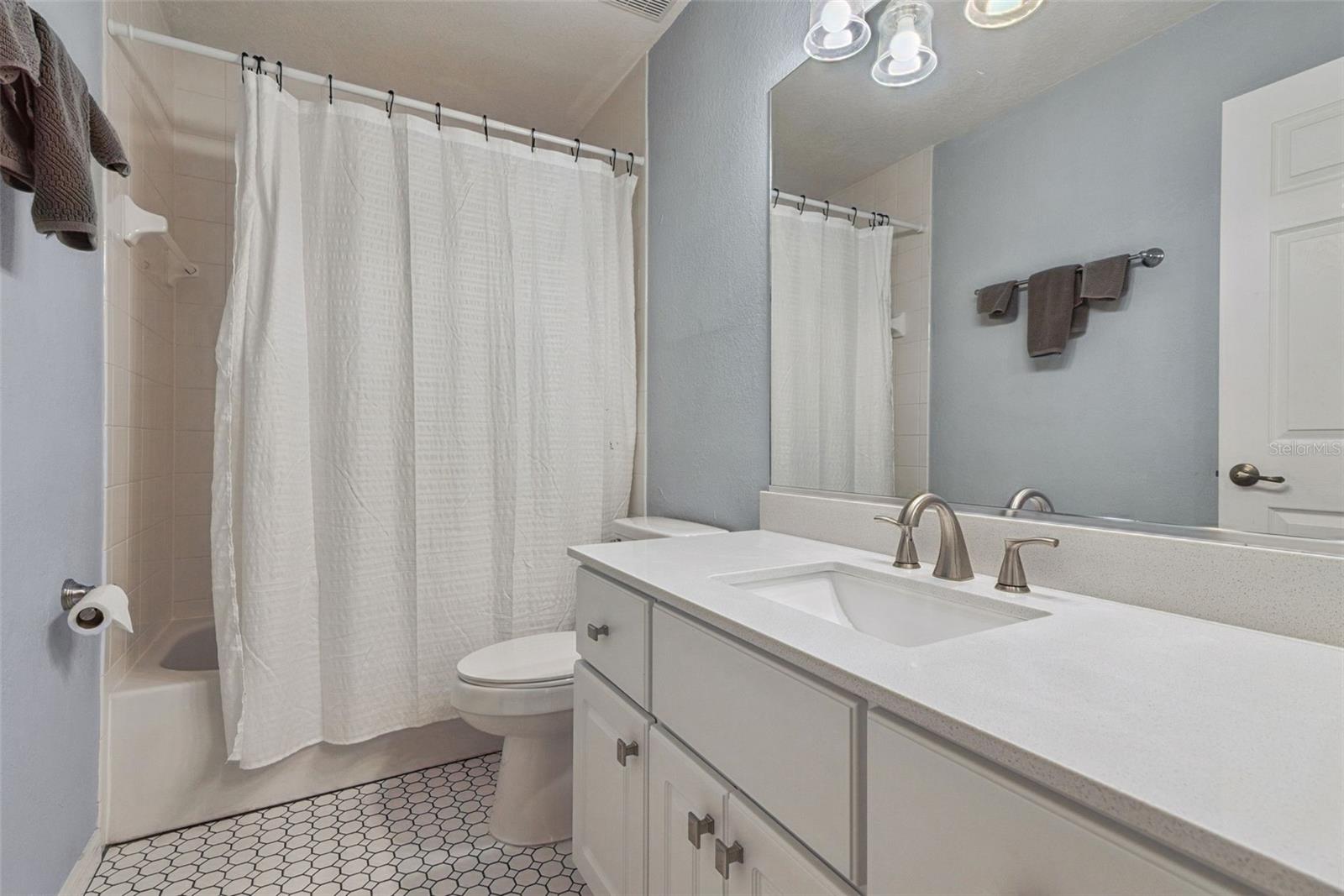 Image 14 of 28 For 56 Hemlock Radial