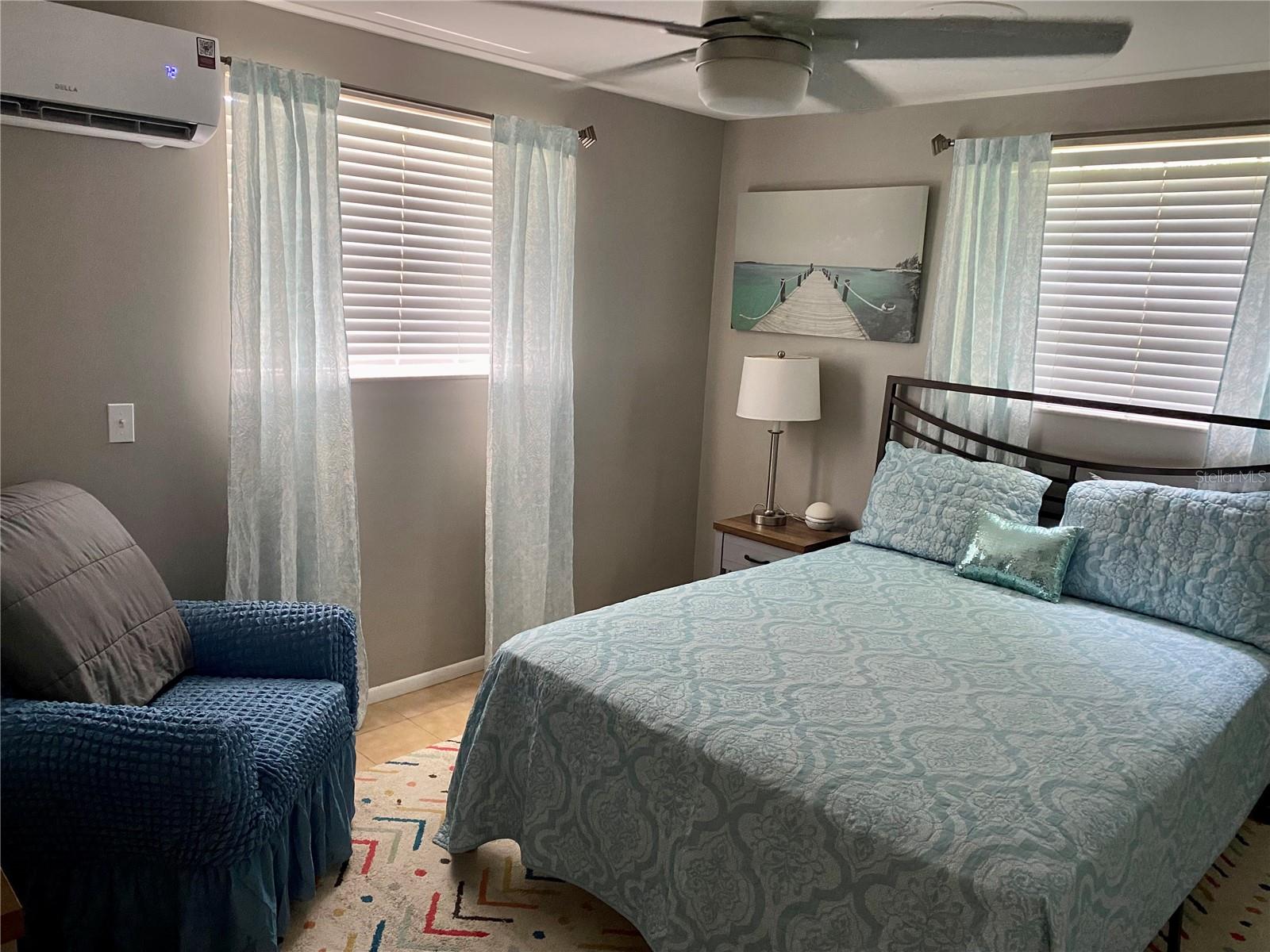 Image 5 of 13 For 22777 Jolly Roger Dr.