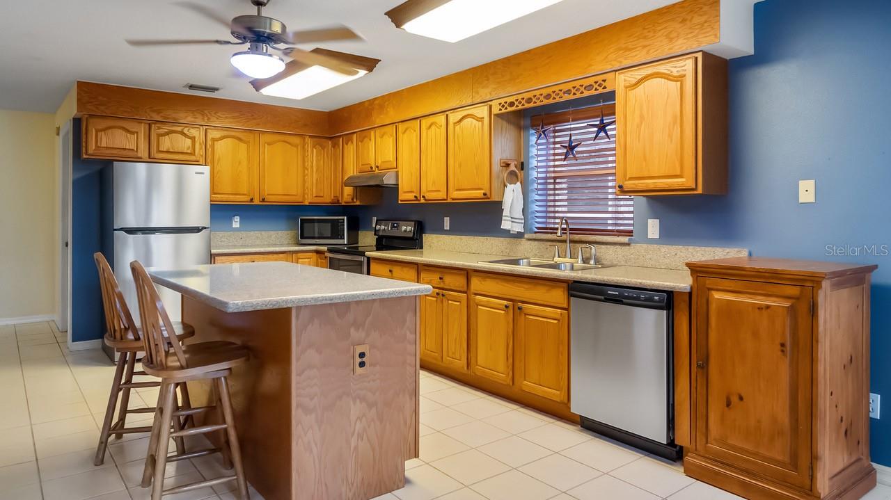 Image 18 of 63 For 22435 County Road 455