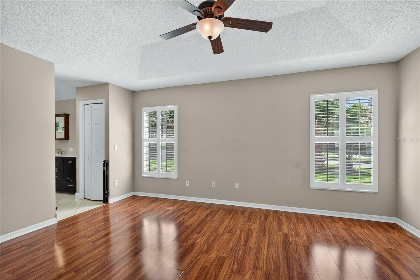 Image 18 of 42 For 112 Madrona  