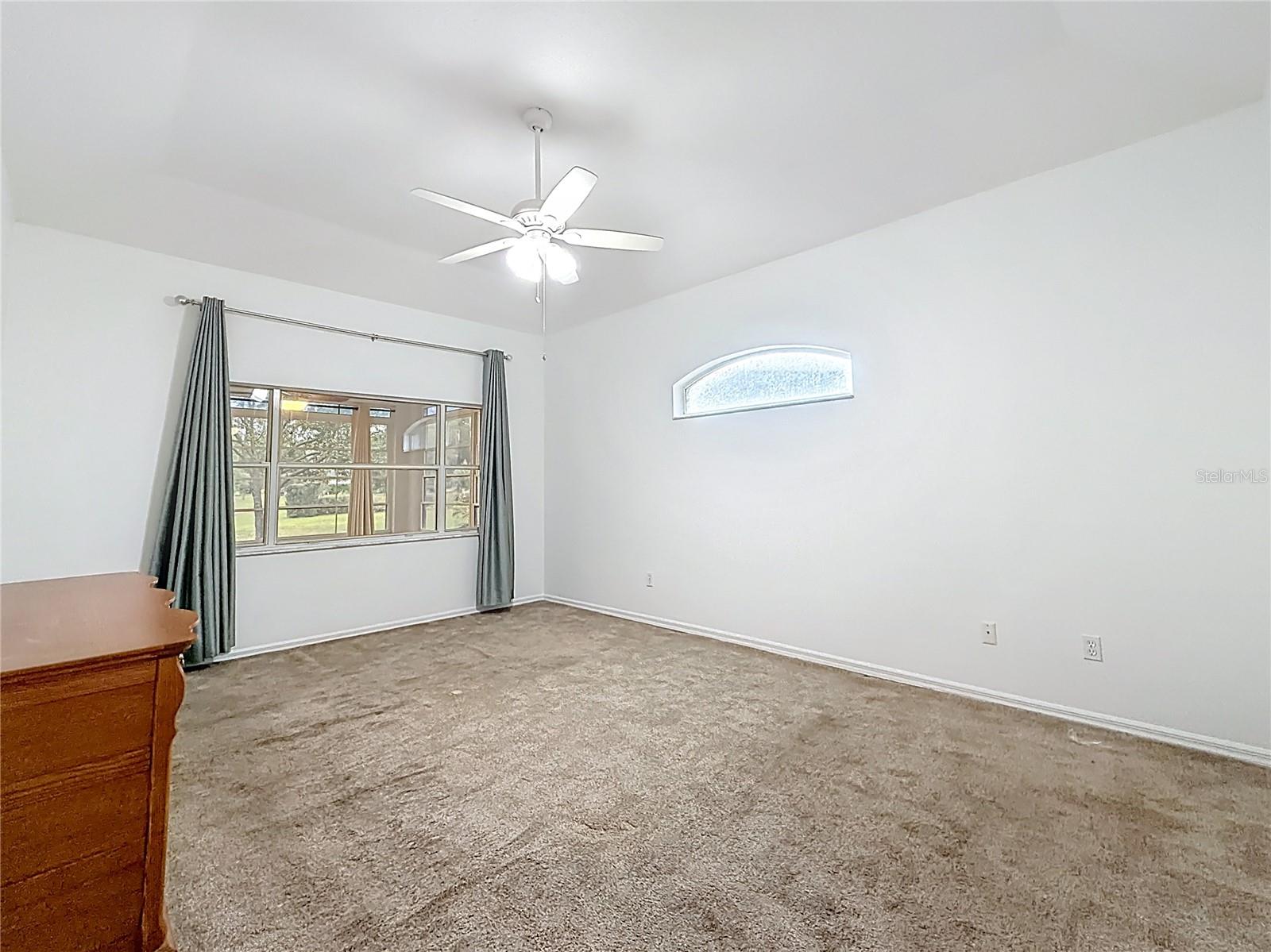 Image 20 of 47 For 507 Dowling Circle