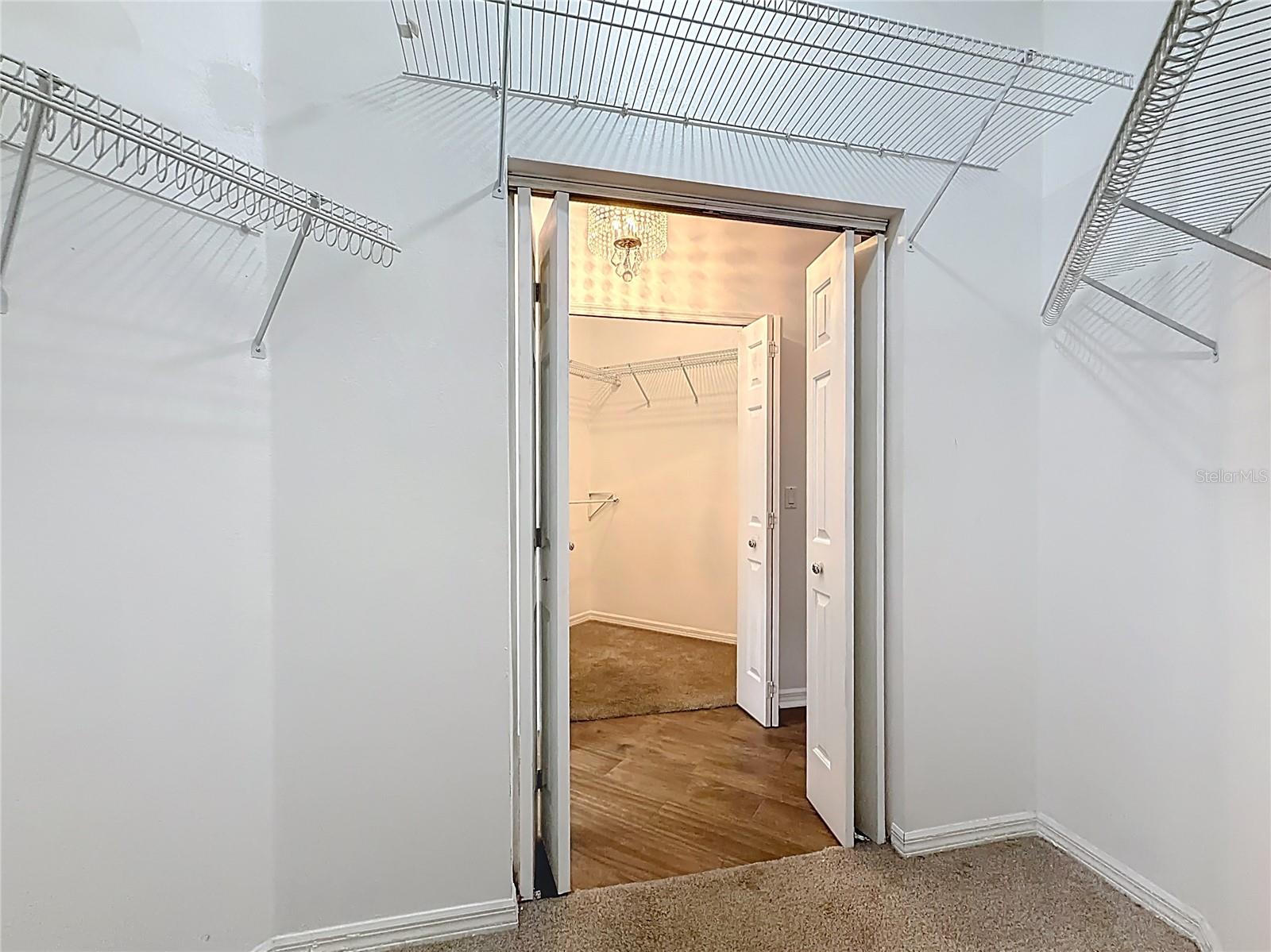 Image 27 of 47 For 507 Dowling Circle