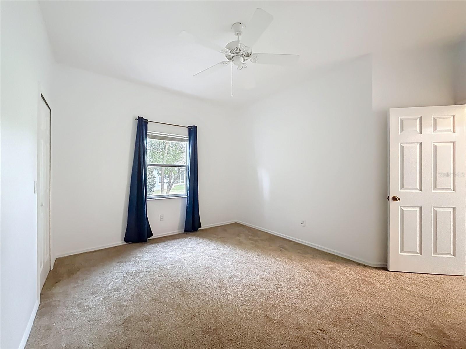 Image 33 of 47 For 507 Dowling Circle