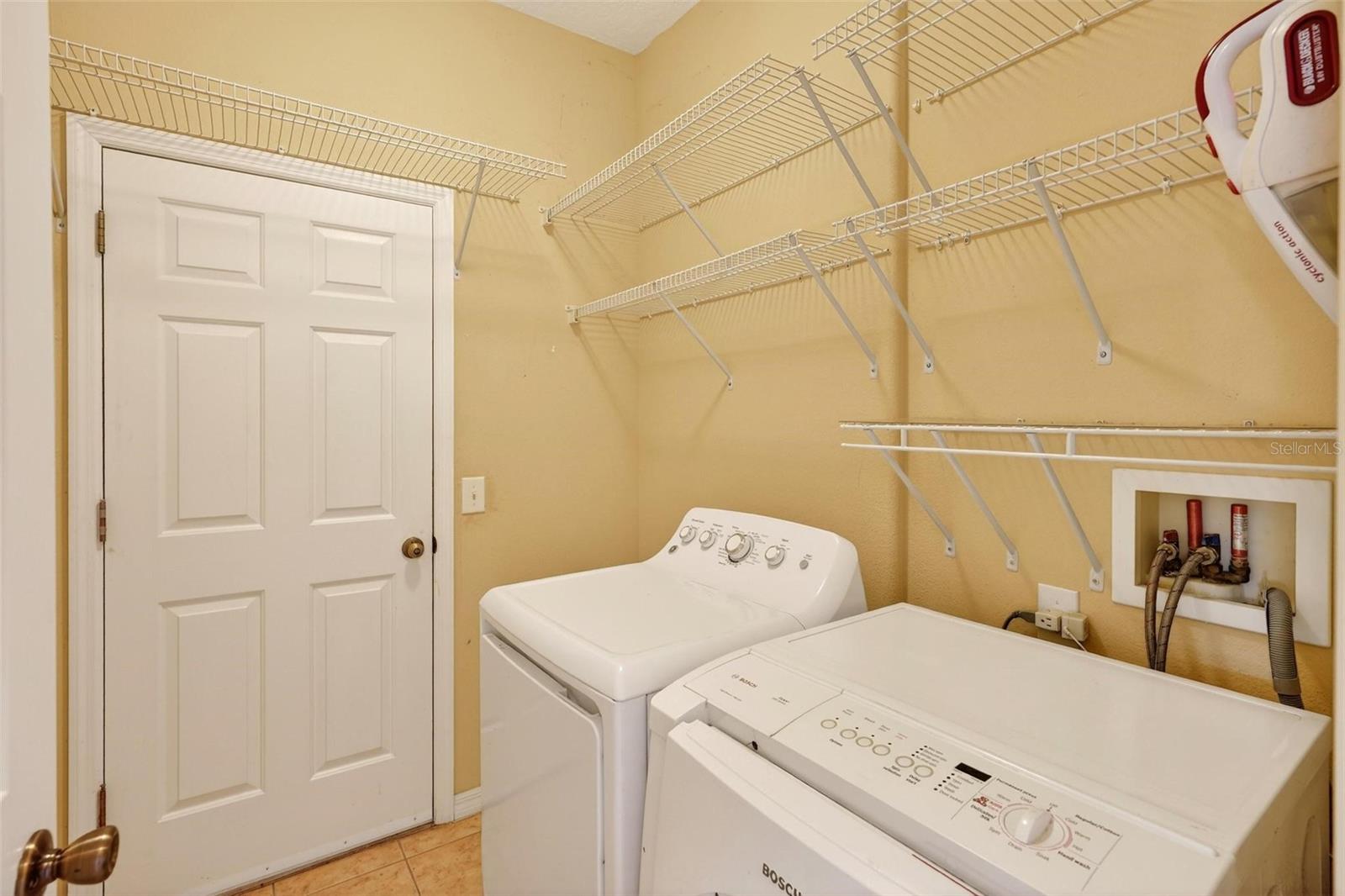 Image 31 of 60 For 1010 Vindale Road