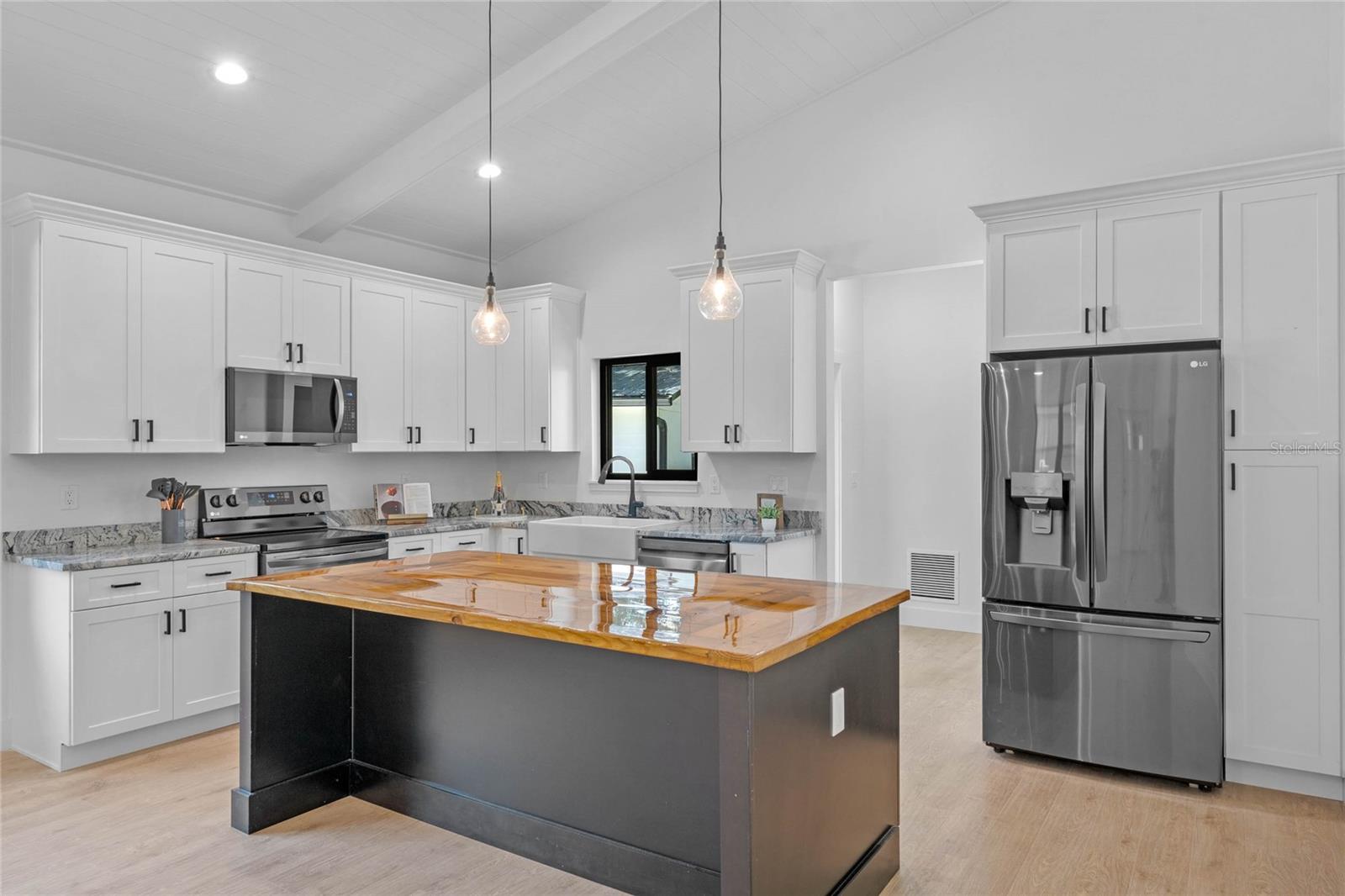 Image 10 of 46 For 16623 Oklahoma Street