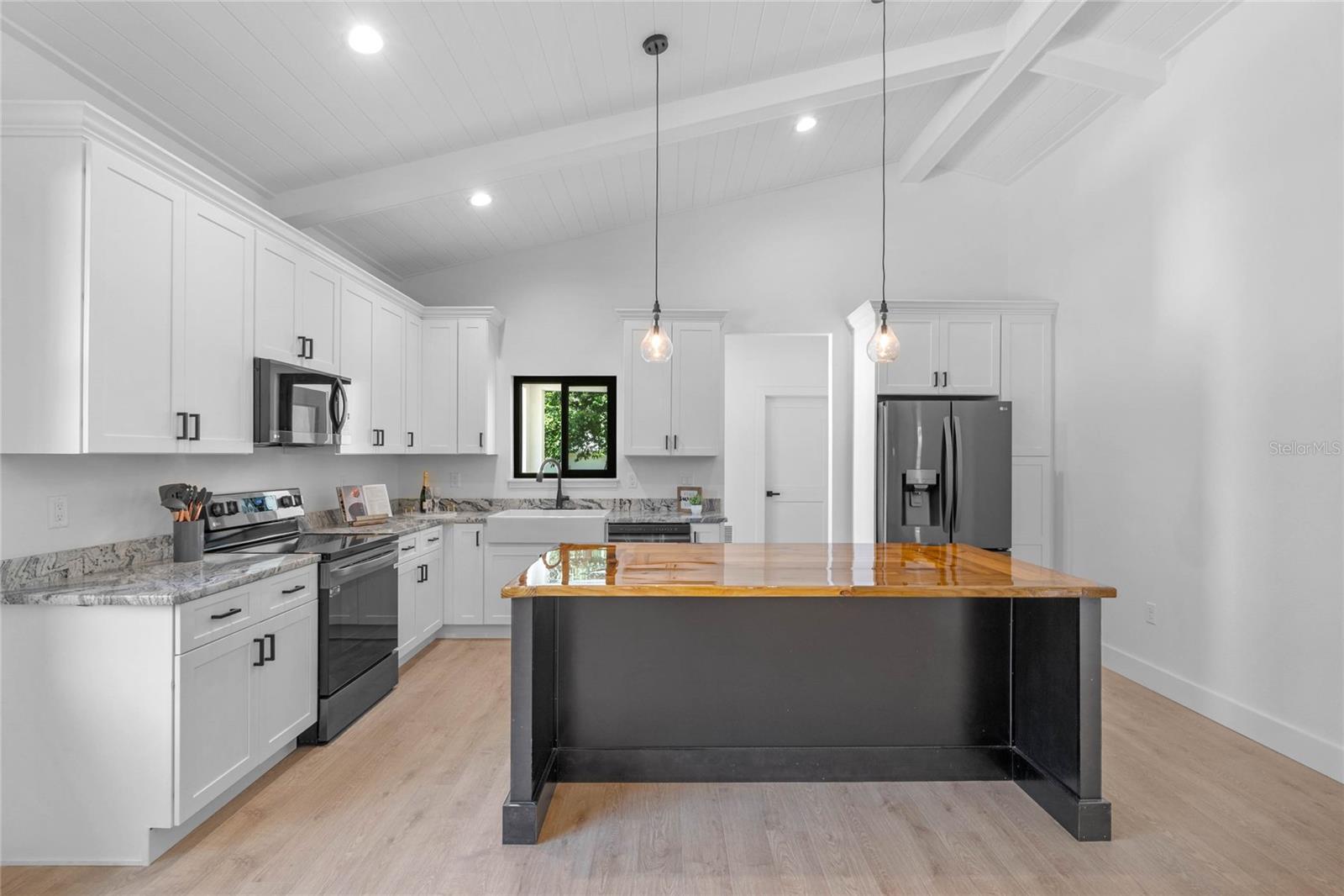 Image 9 of 46 For 16623 Oklahoma Street