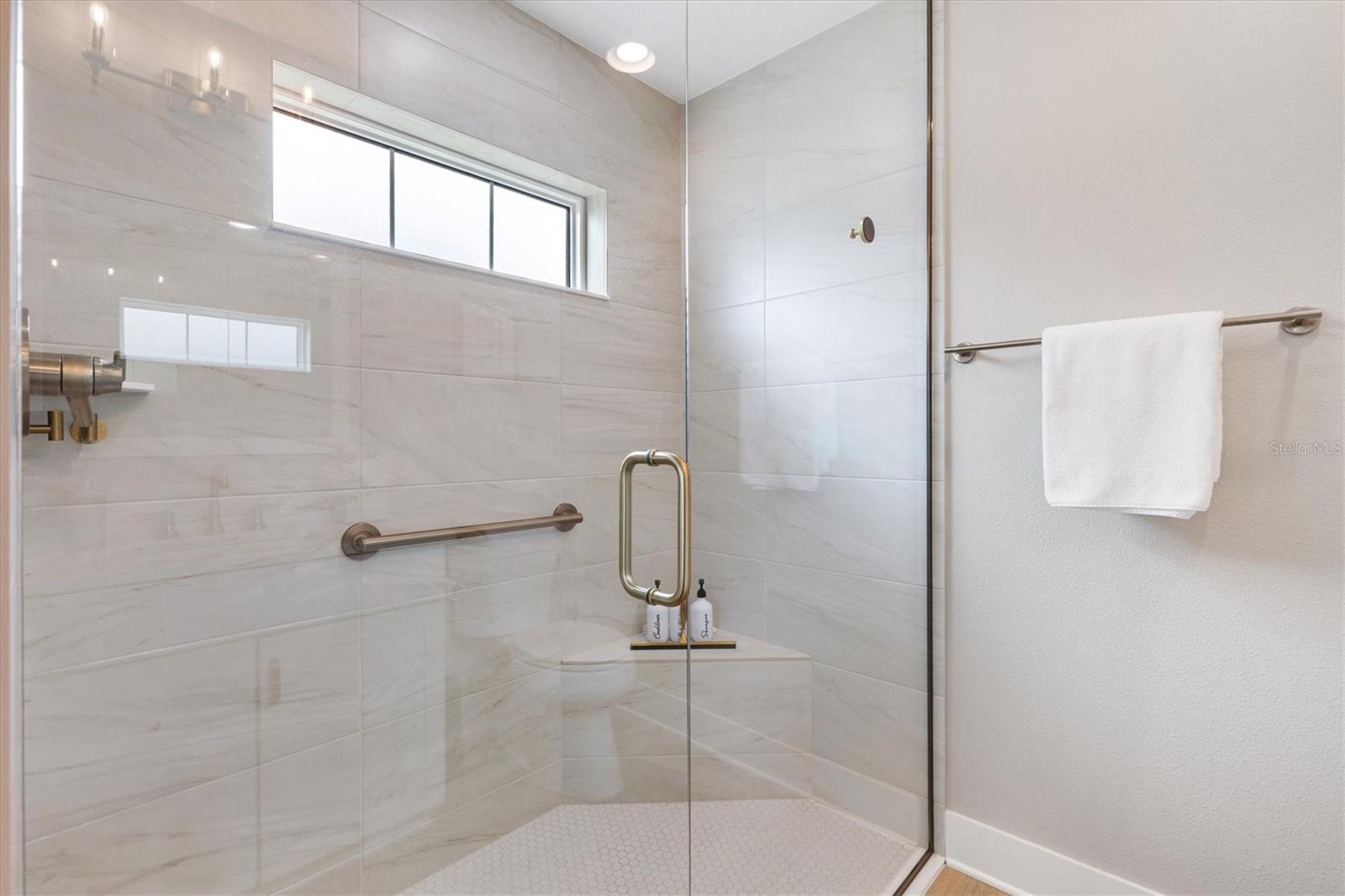 Image 23 of 49 For 7726 Brian Etheredge Way