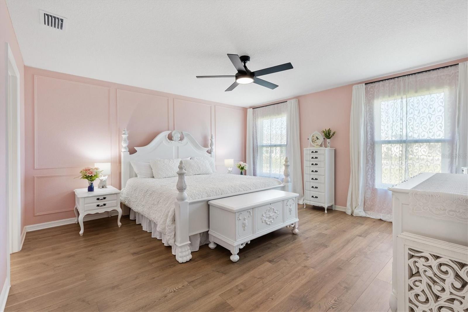 Image 14 of 36 For 7427 Munday Lane