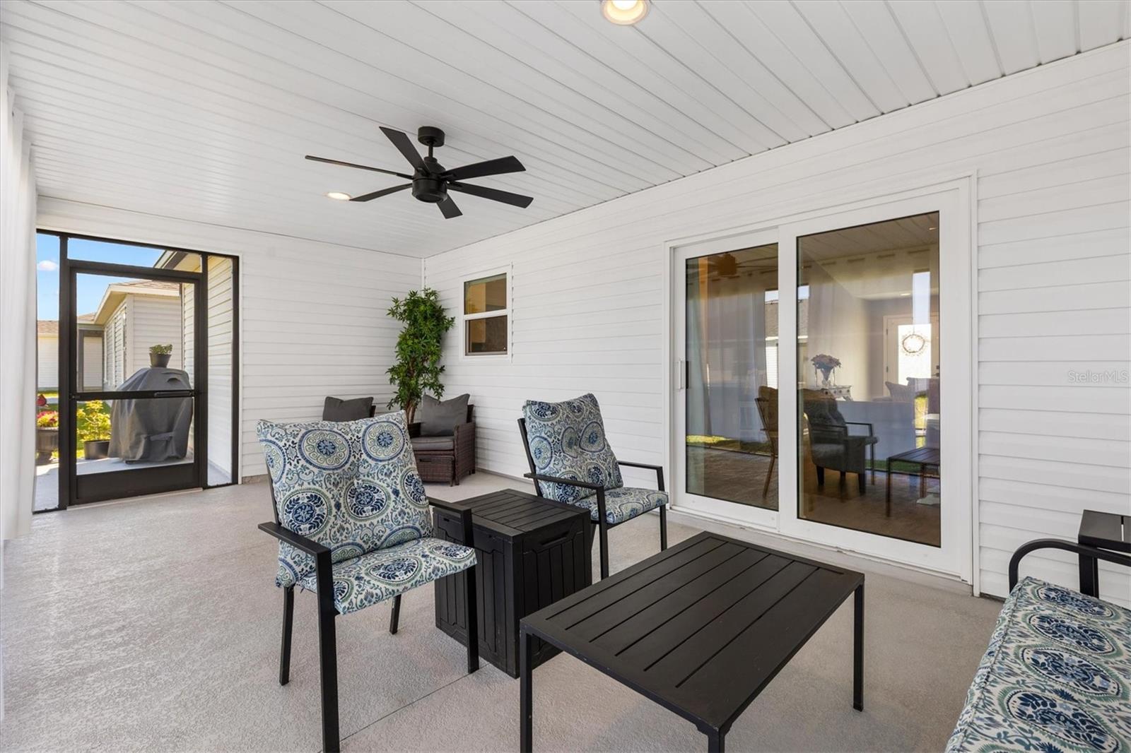 Image 25 of 36 For 7427 Munday Lane