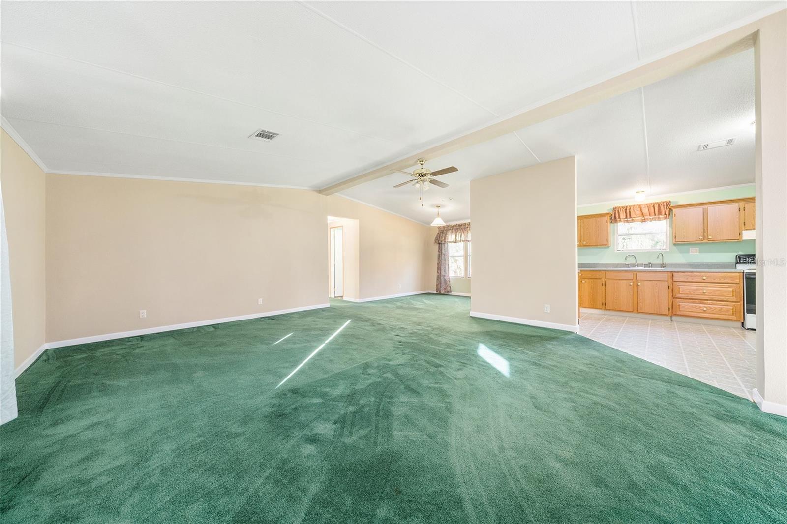 Image 14 of 39 For 38805 Emeralda Island Road