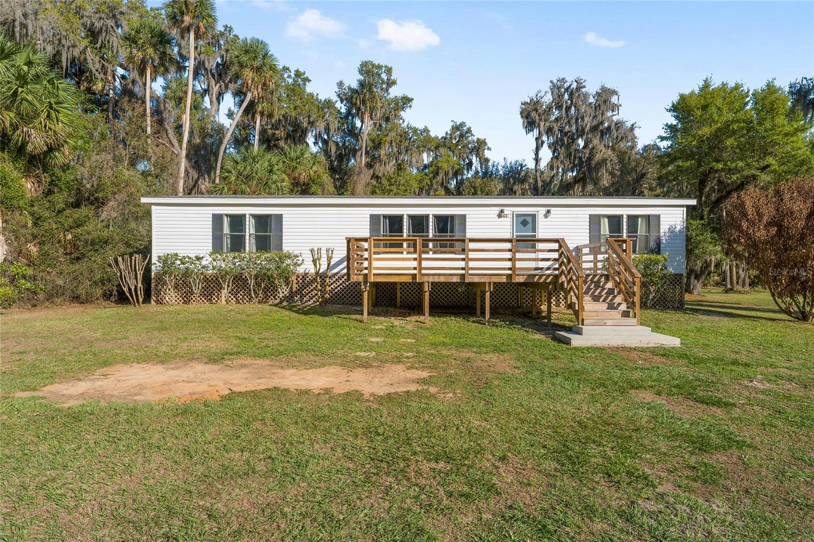 Image 4 of 39 For 38805 Emeralda Island Road