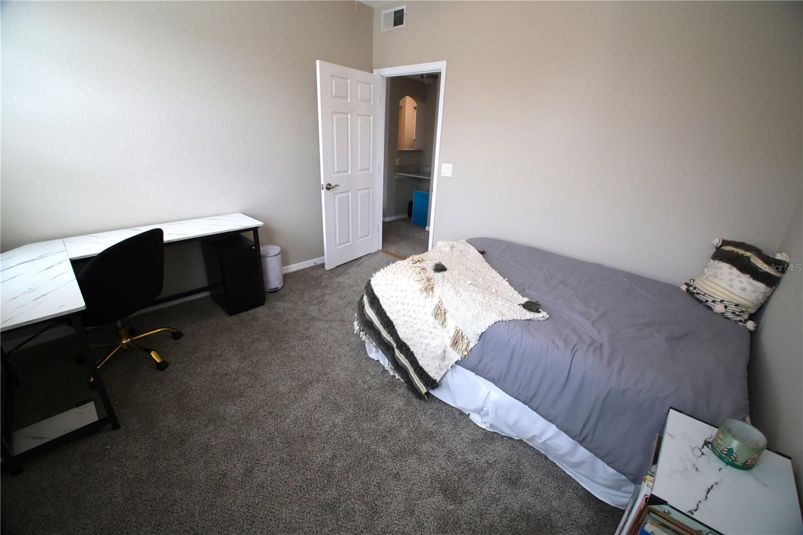 Image 34 of 47 For 3344 Corona Village Way 102