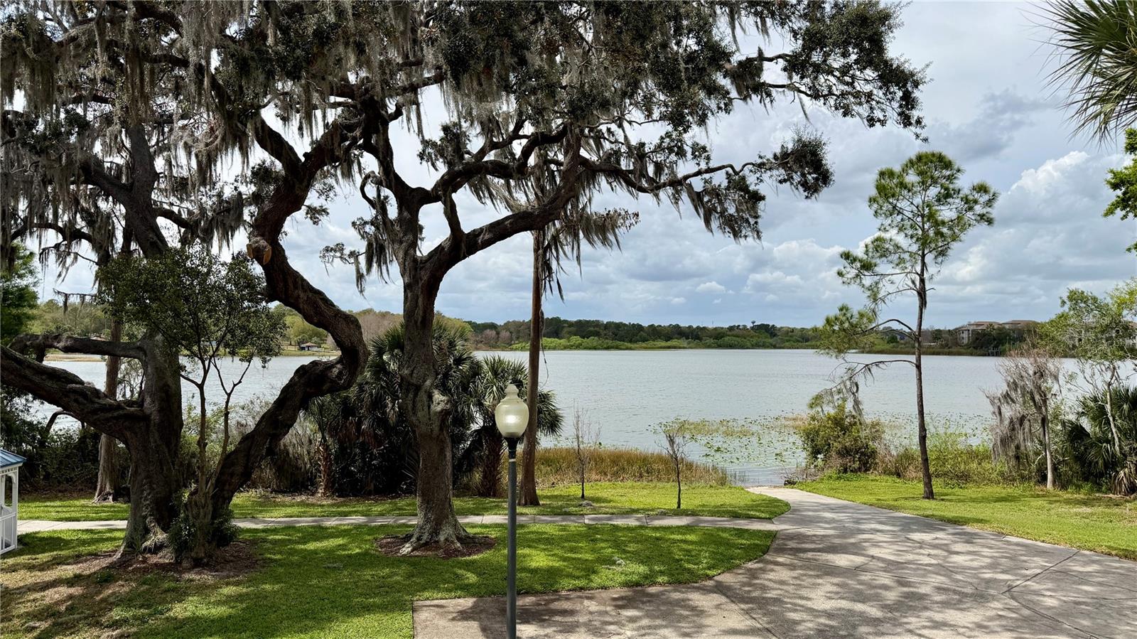 Image 43 of 47 For 3344 Corona Village Way 102