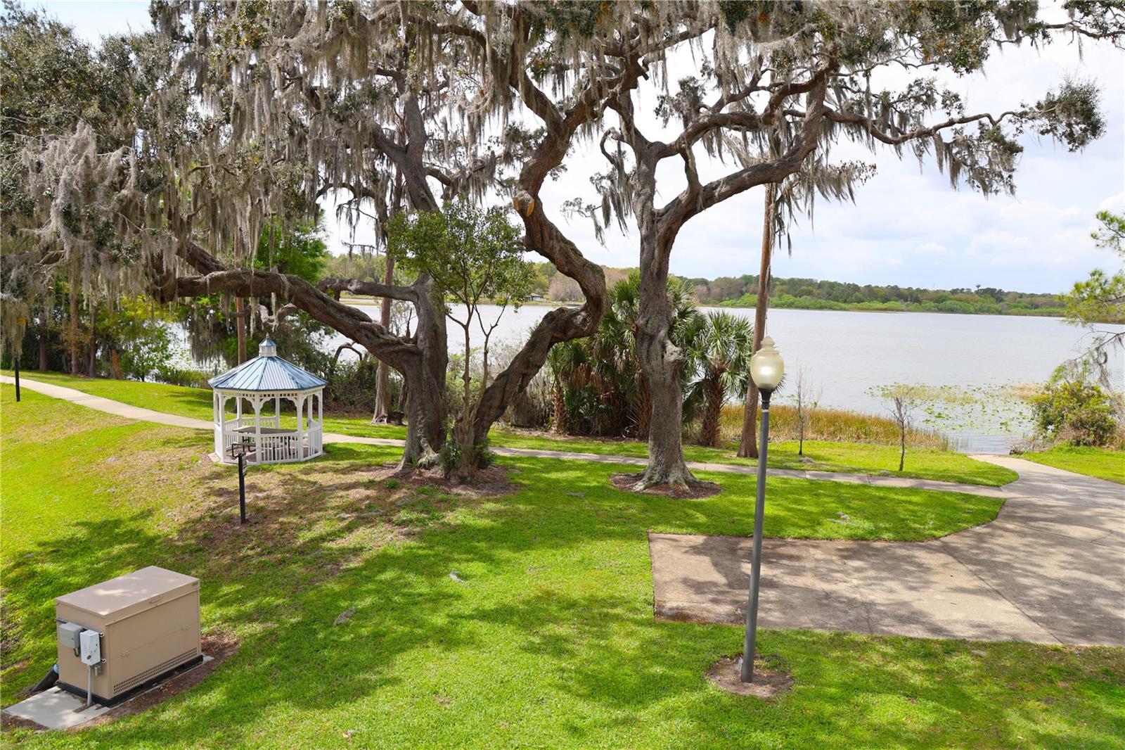 Image 44 of 47 For 3344 Corona Village Way 102