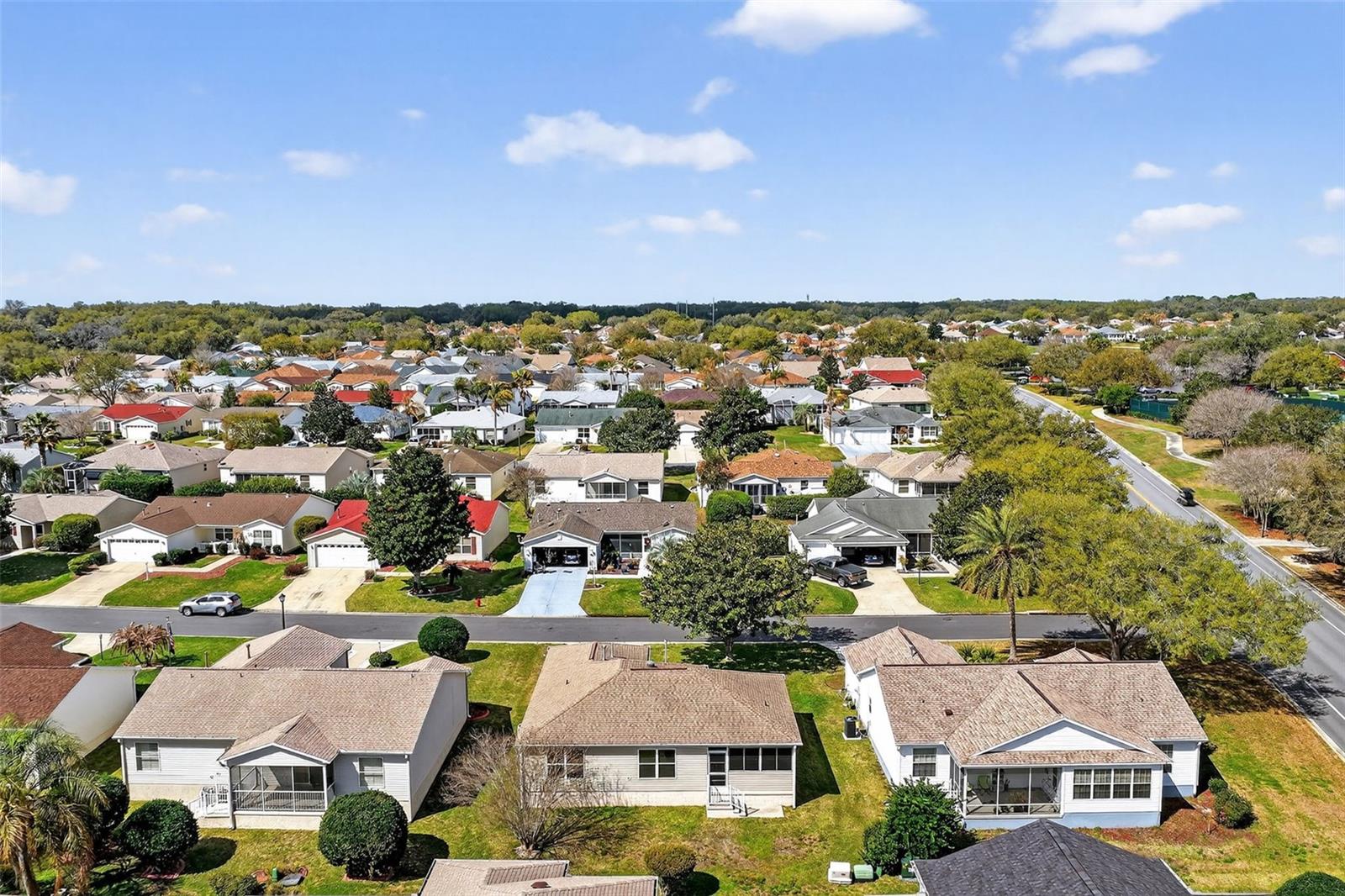 Image 12 of 31 For 17369 75th Coachman Court