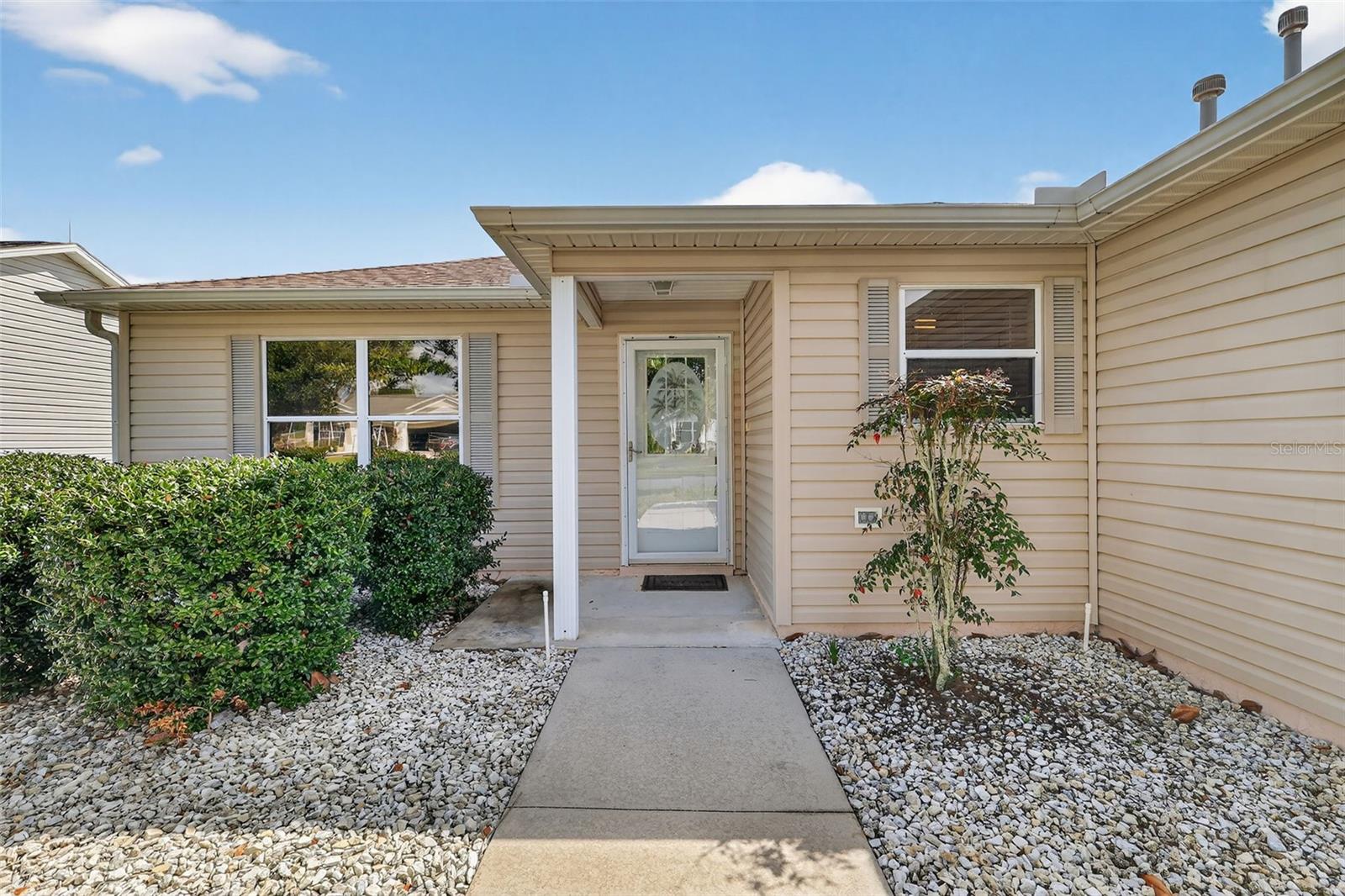 Image 16 of 31 For 17369 75th Coachman Court