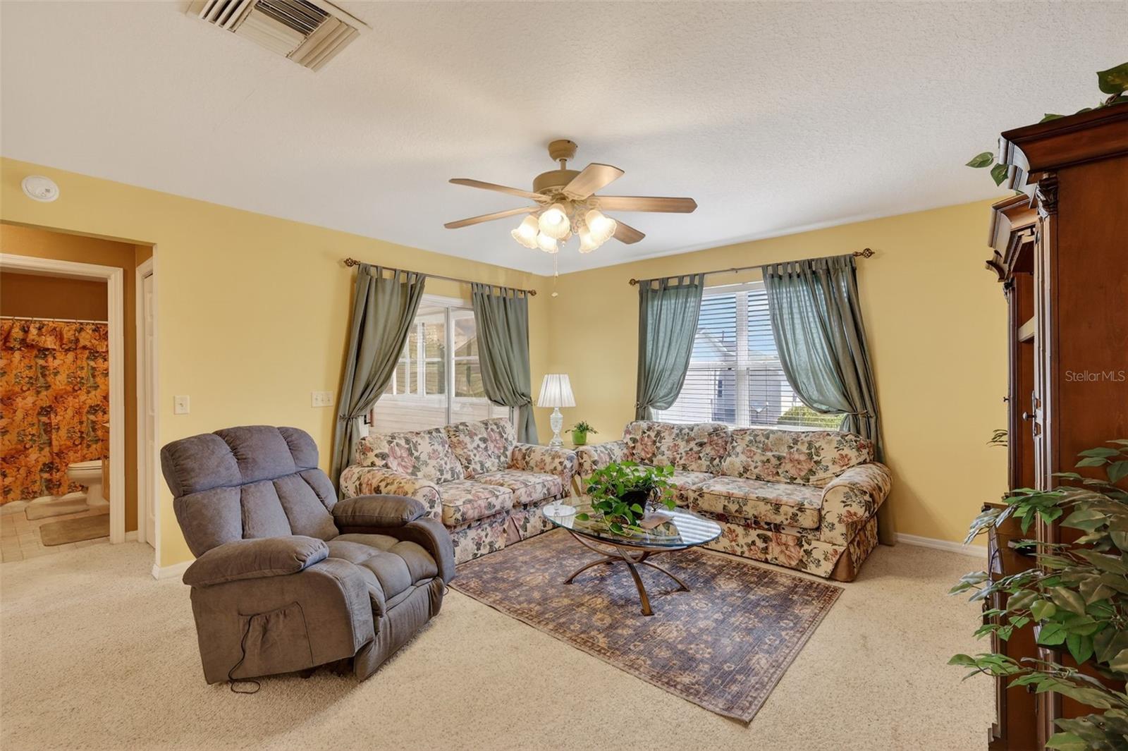 Image 19 of 31 For 17369 75th Coachman Court