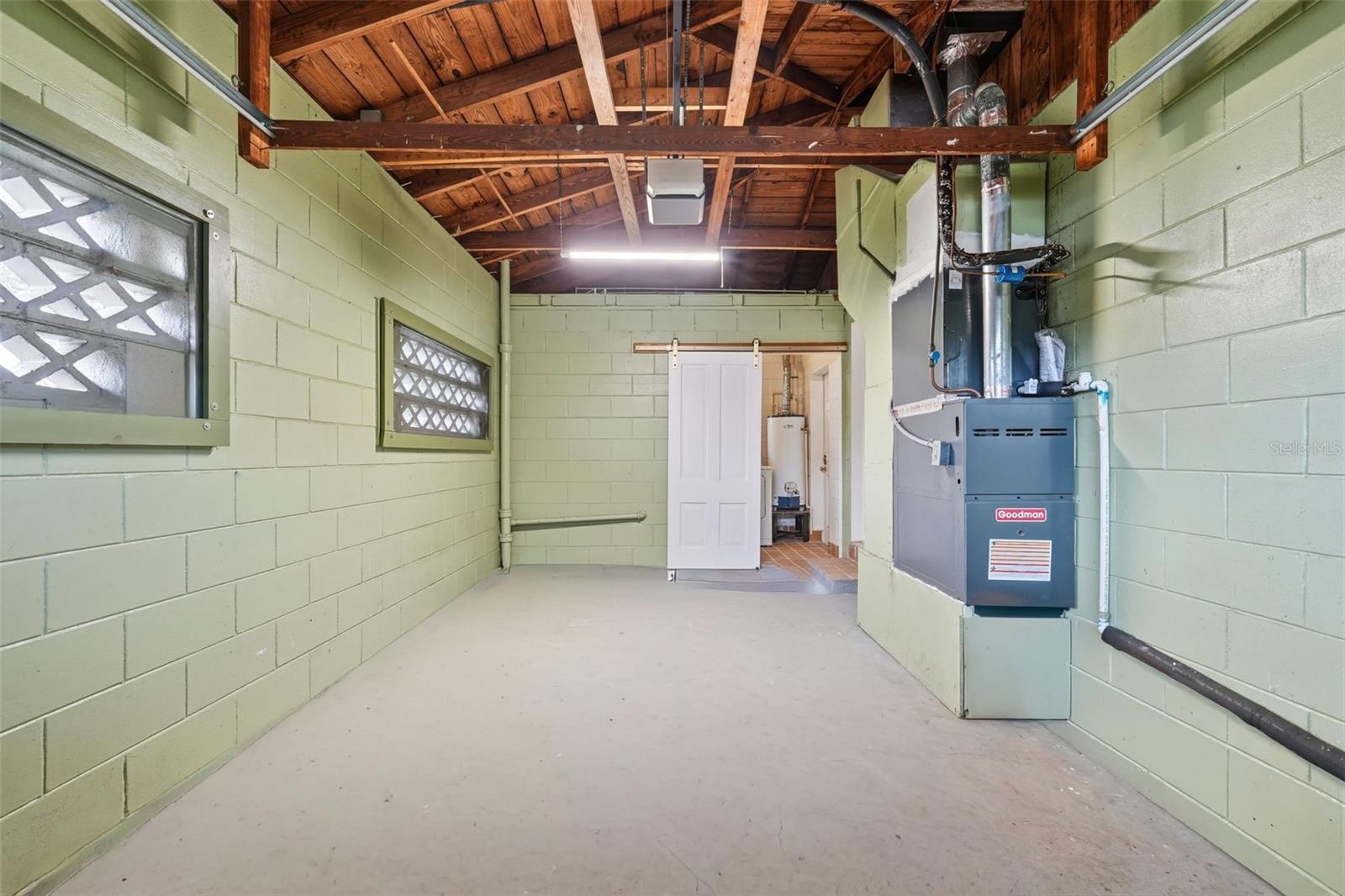 Image 27 of 72 For 1780 Morningside Drive