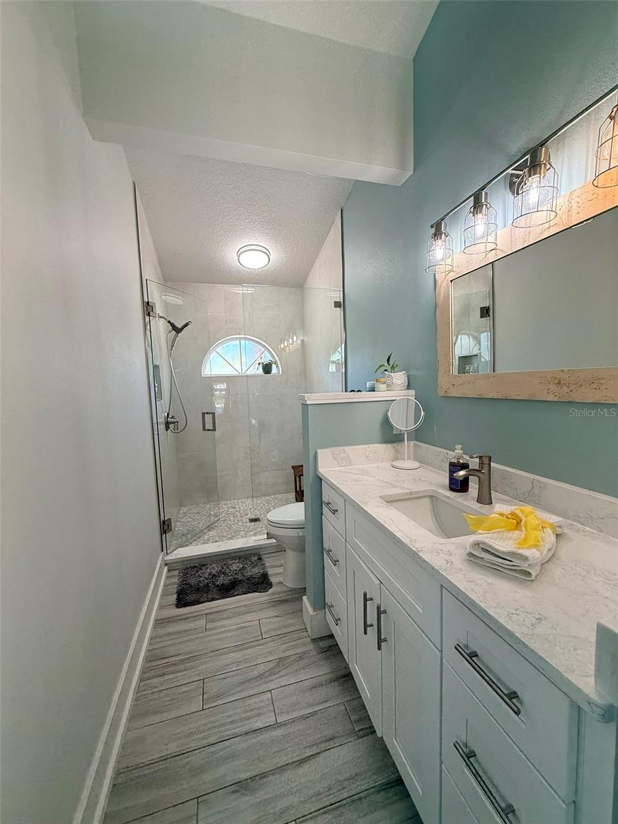 Image 10 of 29 For 12401 Blue Heron Way