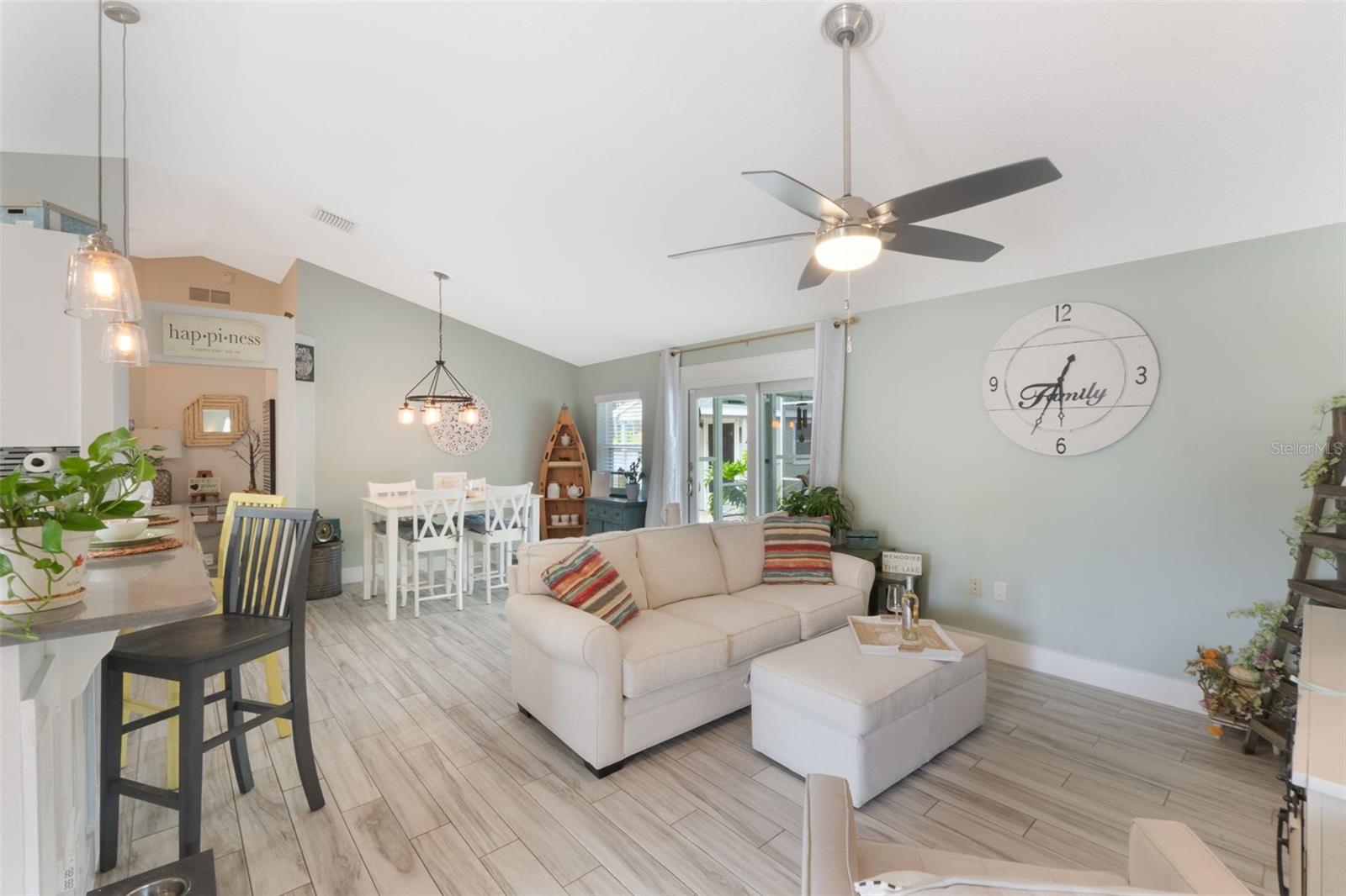 Image 17 of 29 For 12401 Blue Heron Way