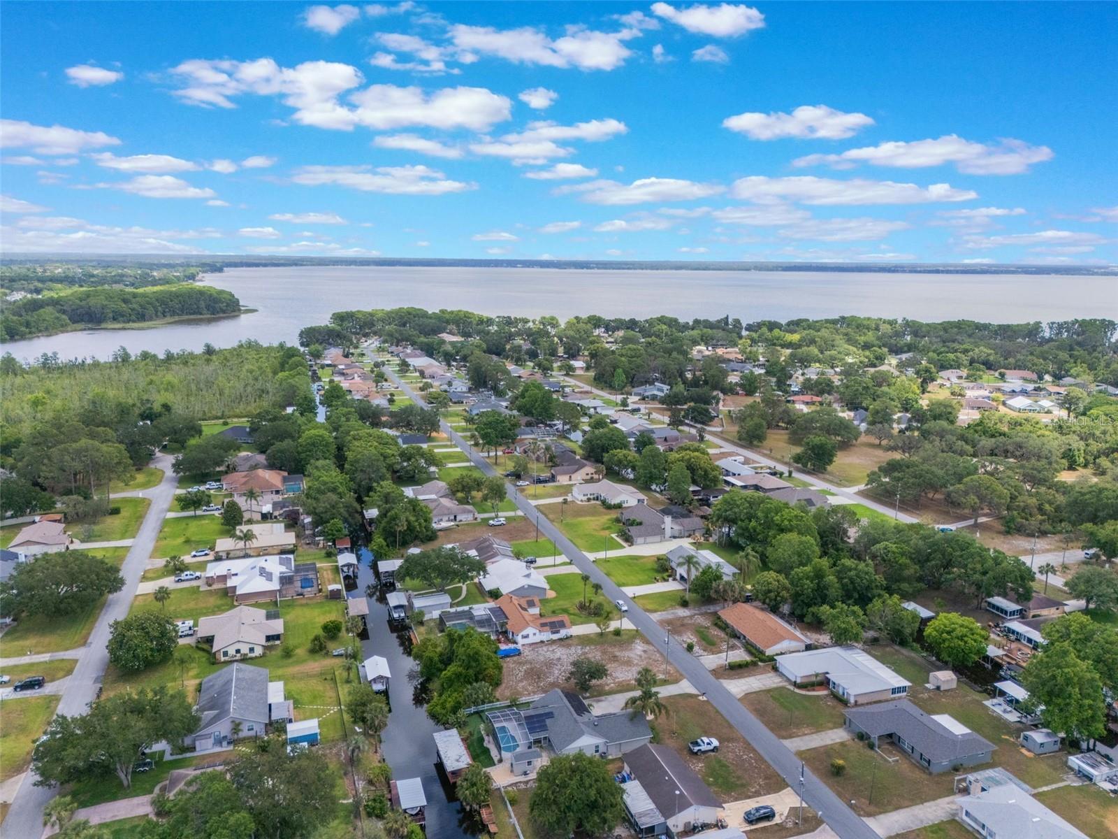 Image 29 of 29 For 12401 Blue Heron Way