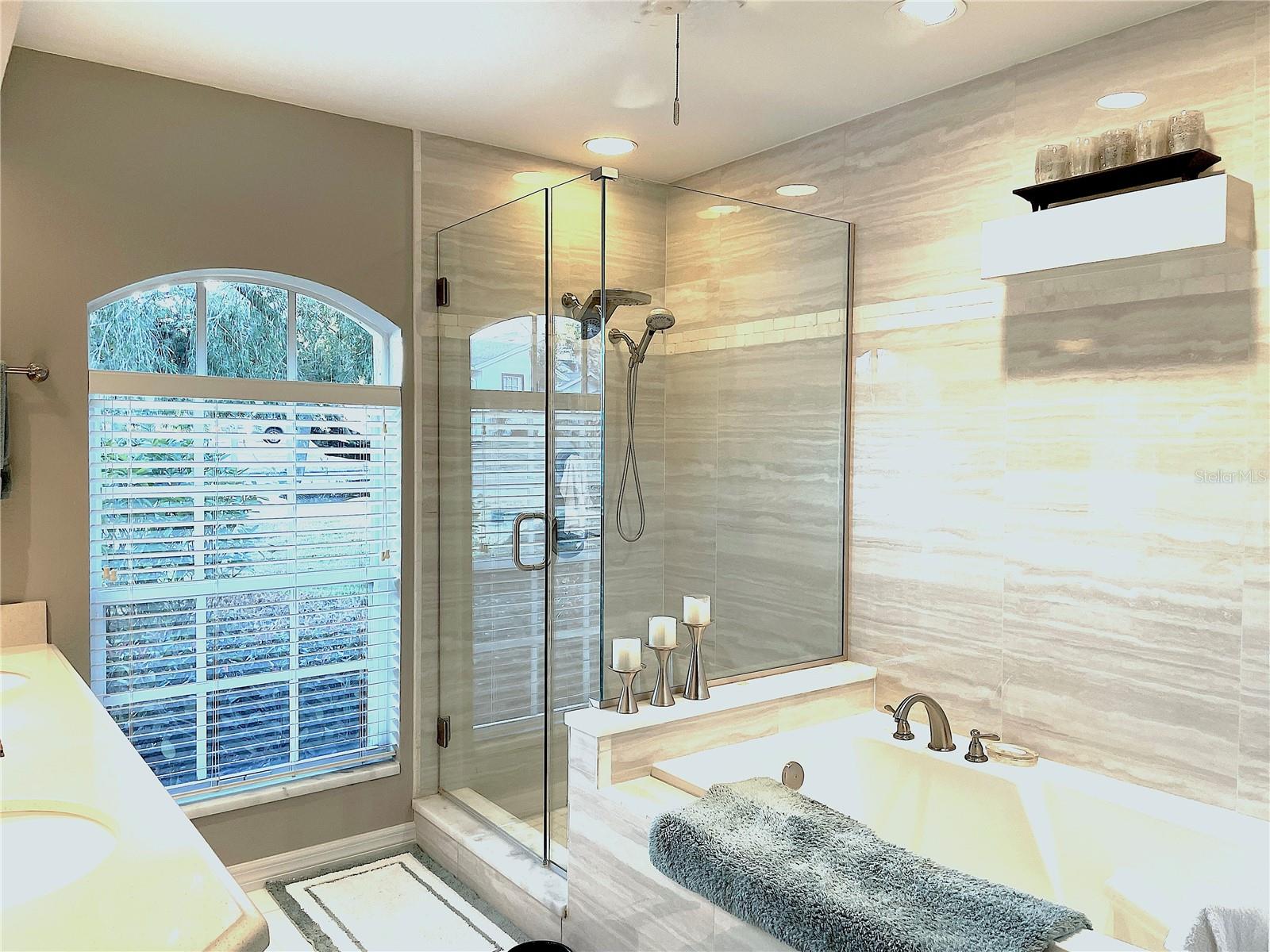 Image 29 of 45 For 2560 Highlands Vue Parkway