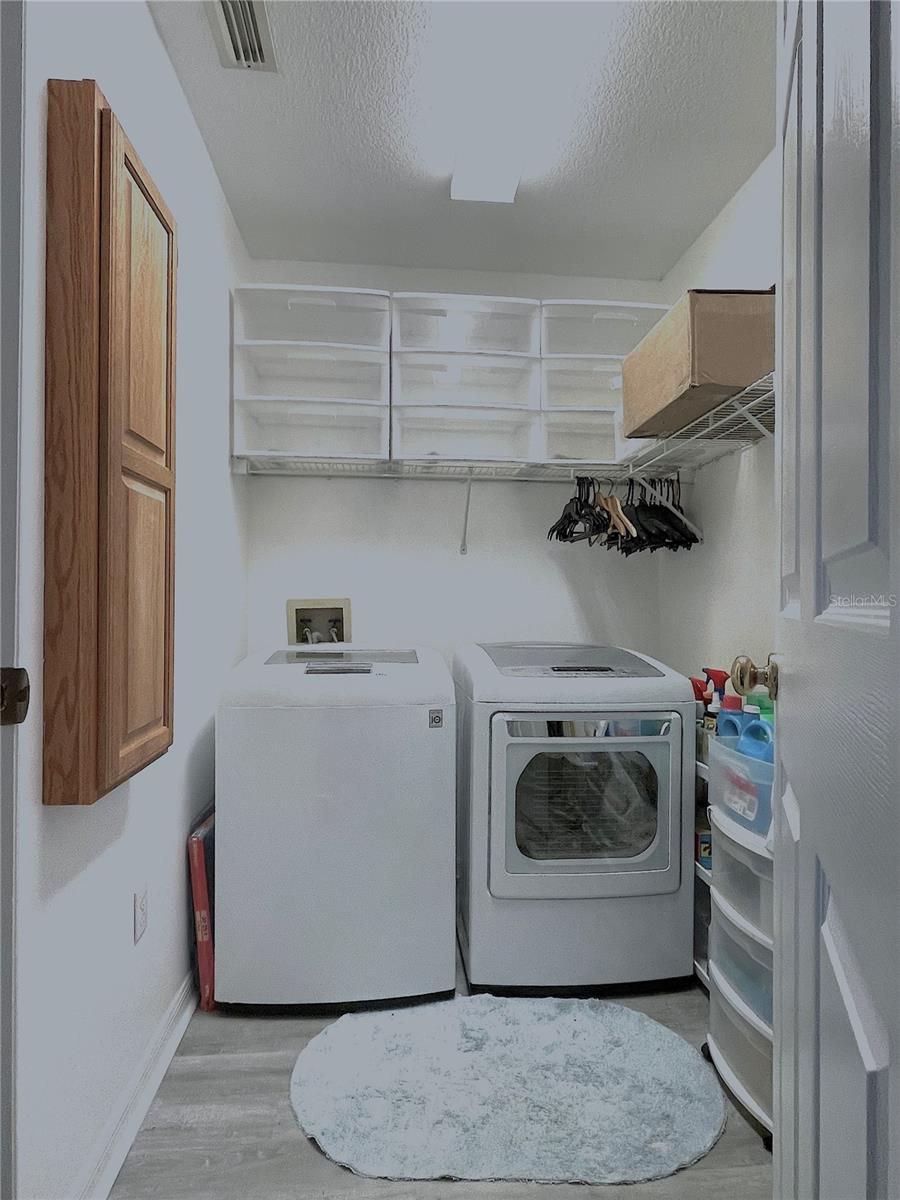 Image 39 of 45 For 2560 Highlands Vue Parkway