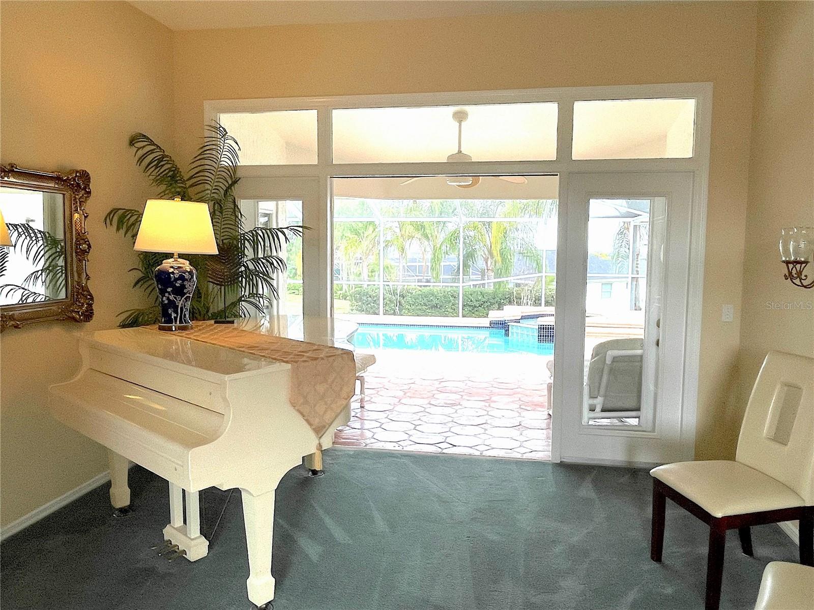 Image 4 of 45 For 2560 Highlands Vue Parkway