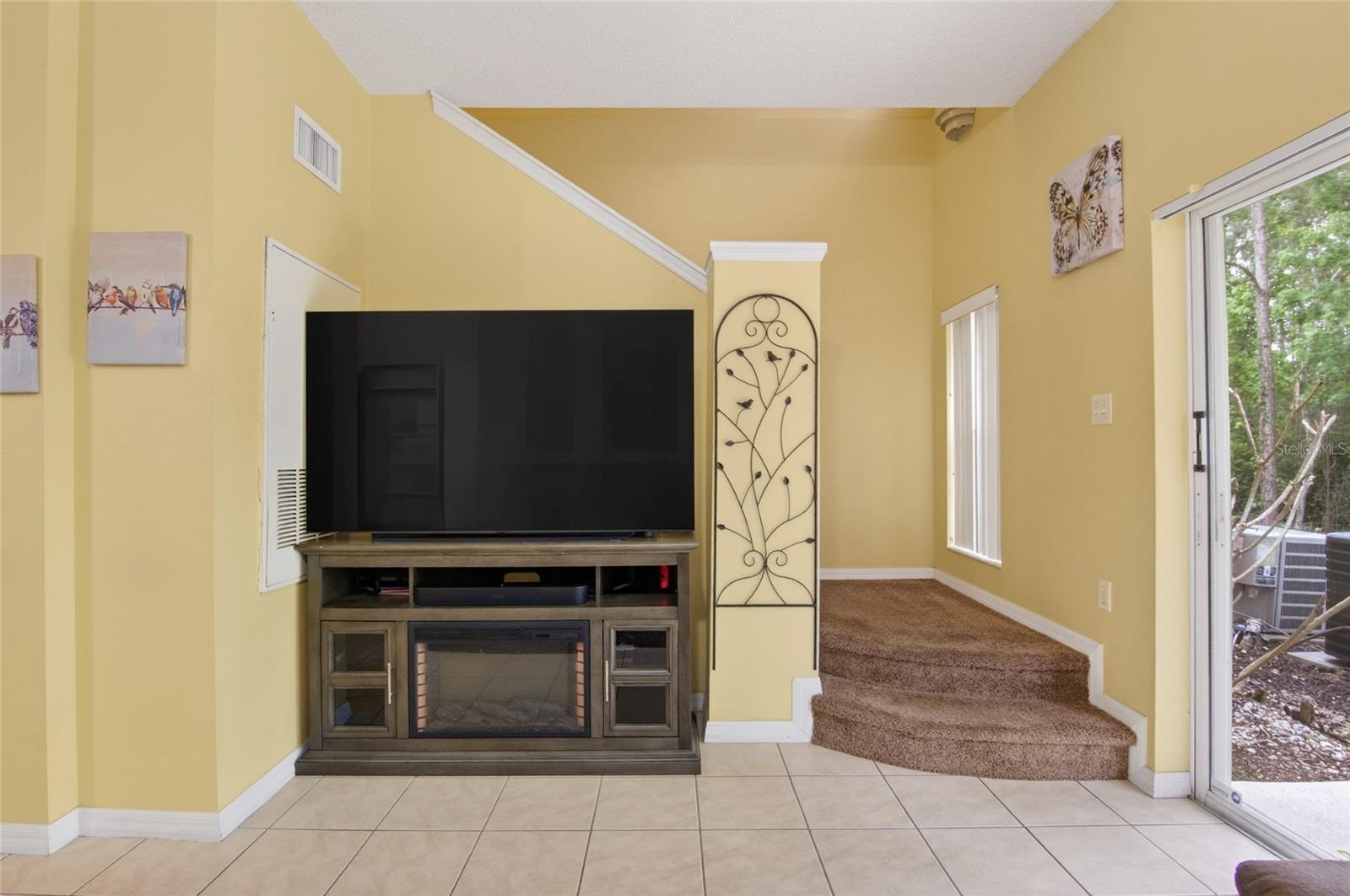 Image 13 of 47 For 8467 Crystal Cove Loop