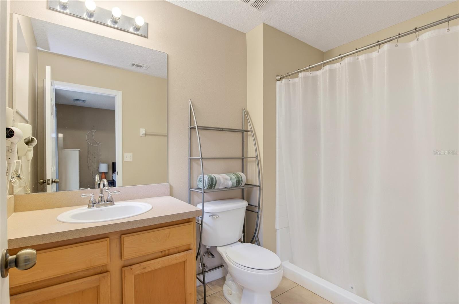 Image 23 of 47 For 8467 Crystal Cove Loop