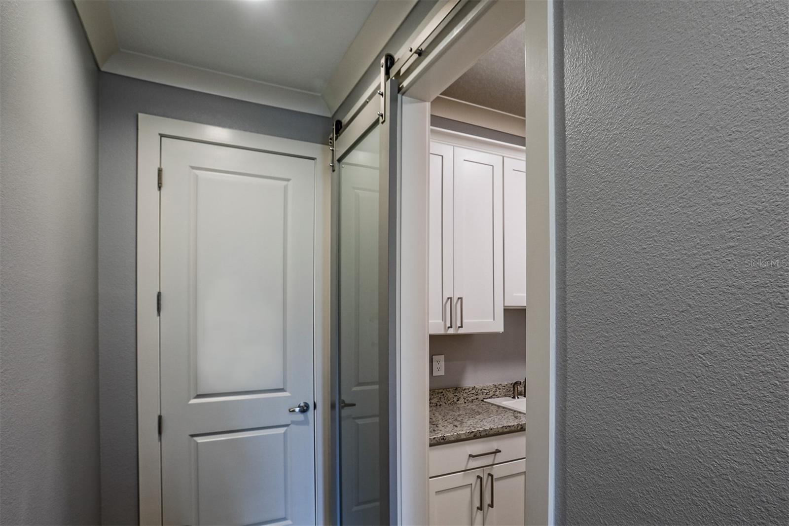 Image 27 of 42 For 17899 72nd Street Road