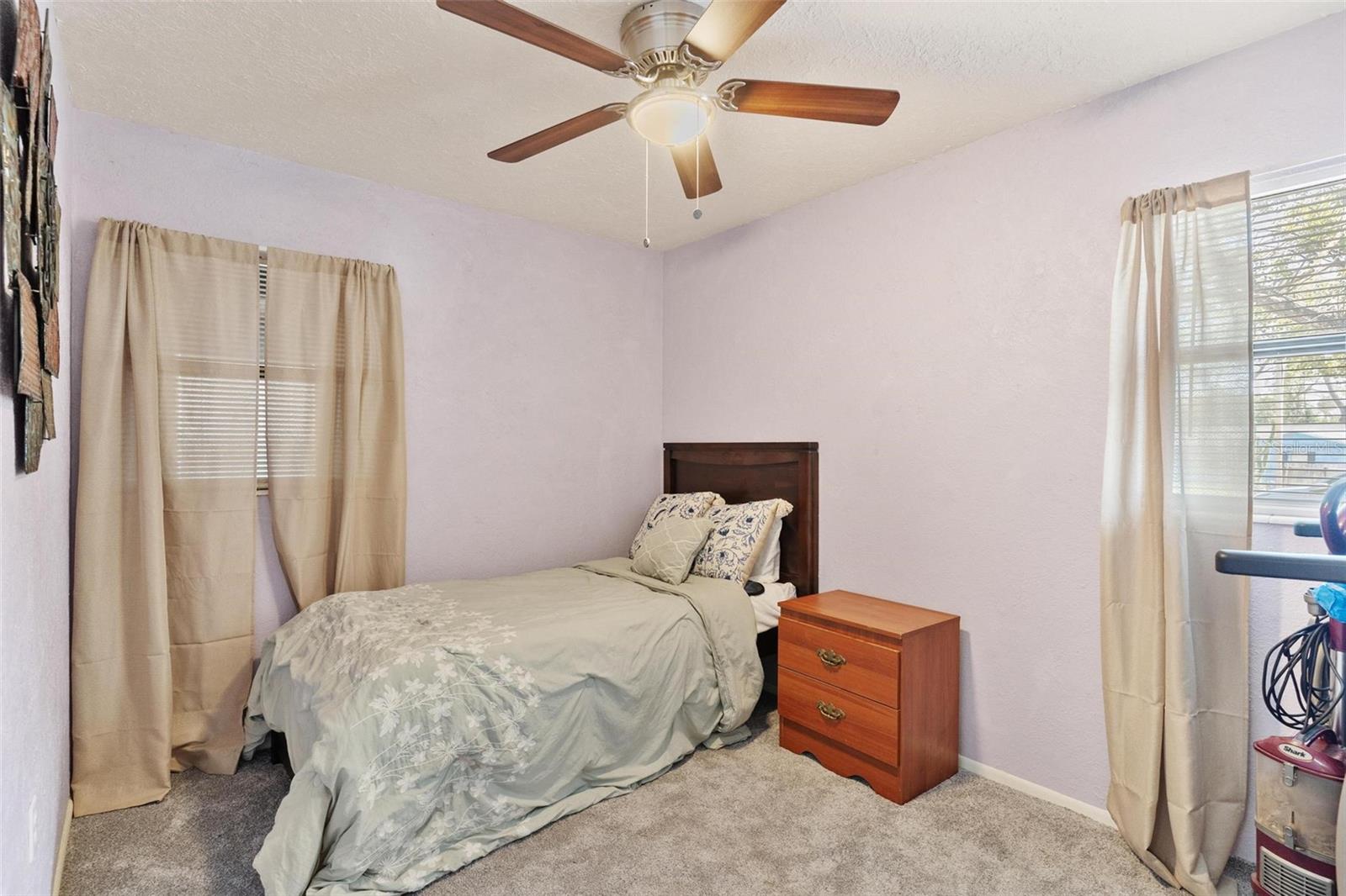 Image 26 of 34 For 501 Poinsettia Avenue