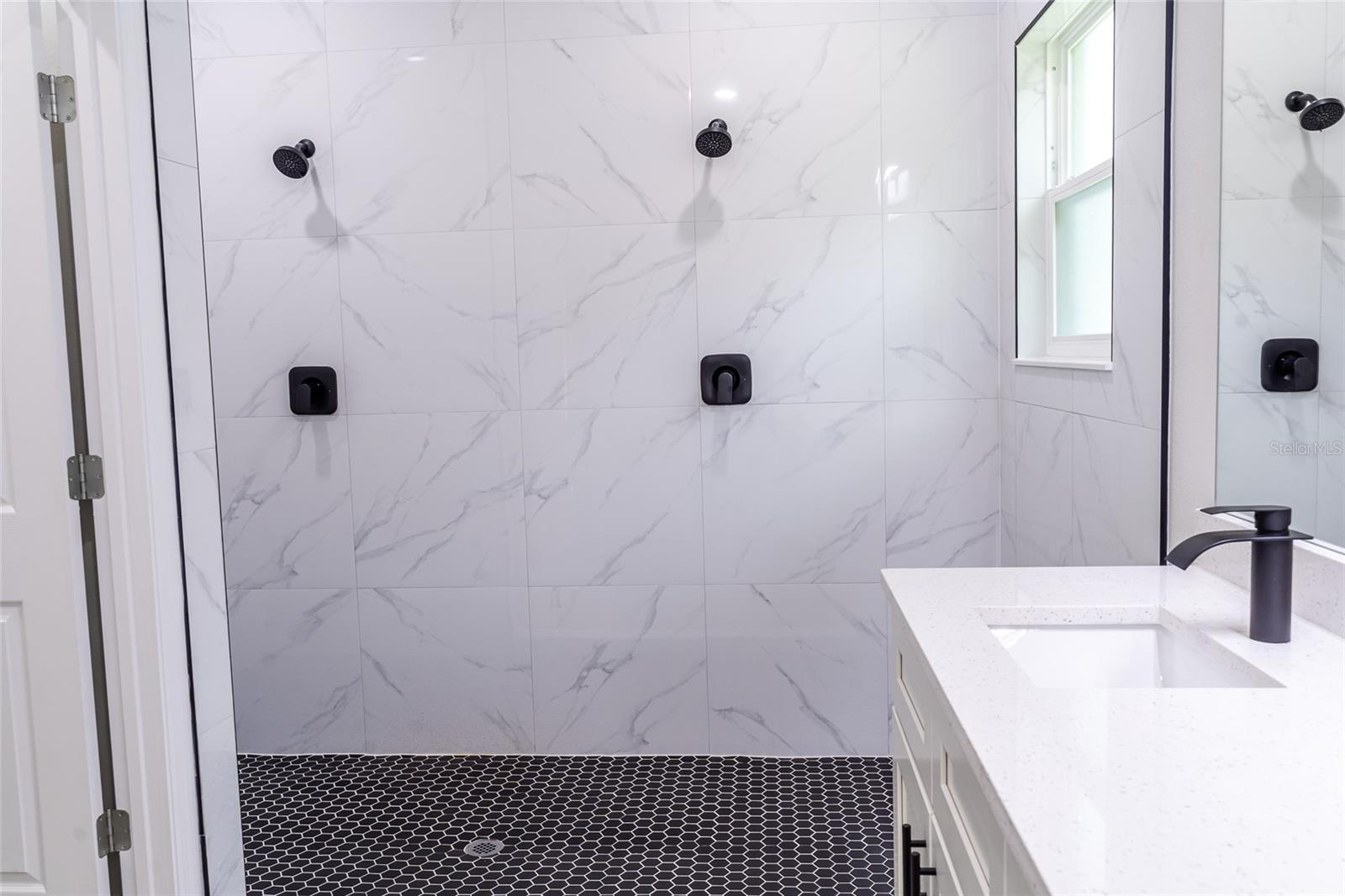 Image 27 of 37 For 7872 Keystone Drive