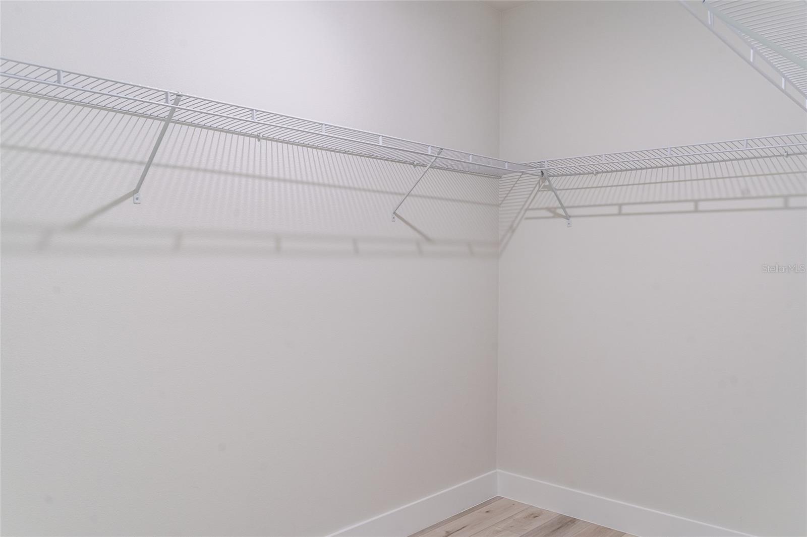 Image 32 of 37 For 7872 Keystone Drive