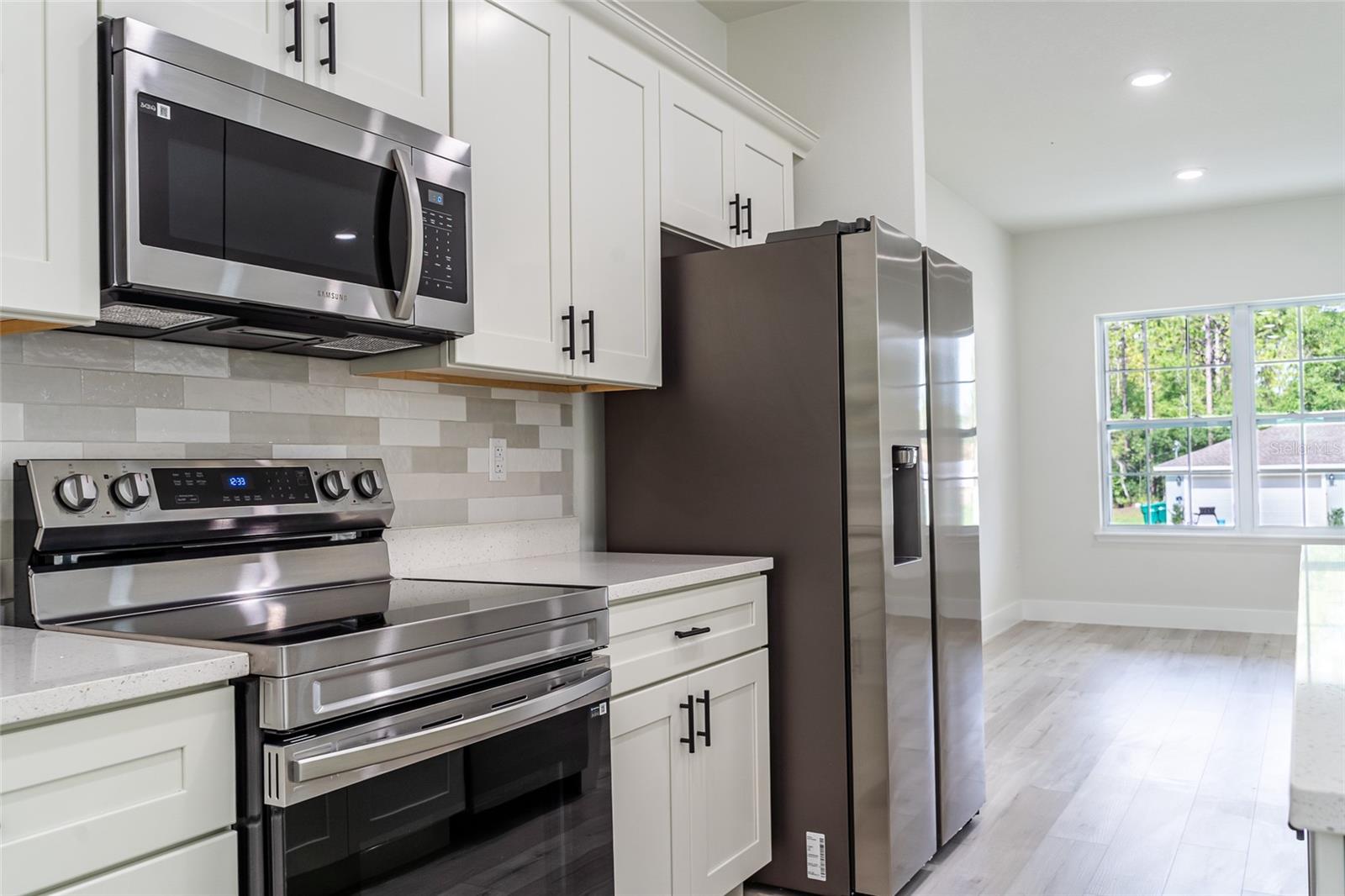 Image 8 of 37 For 7872 Keystone Drive