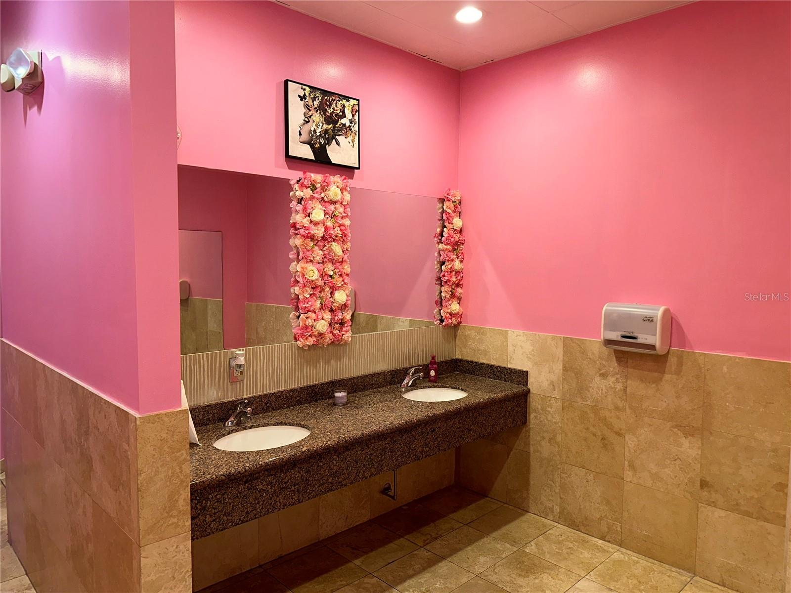 Image 11 of 23 For 6405 Raleigh Street